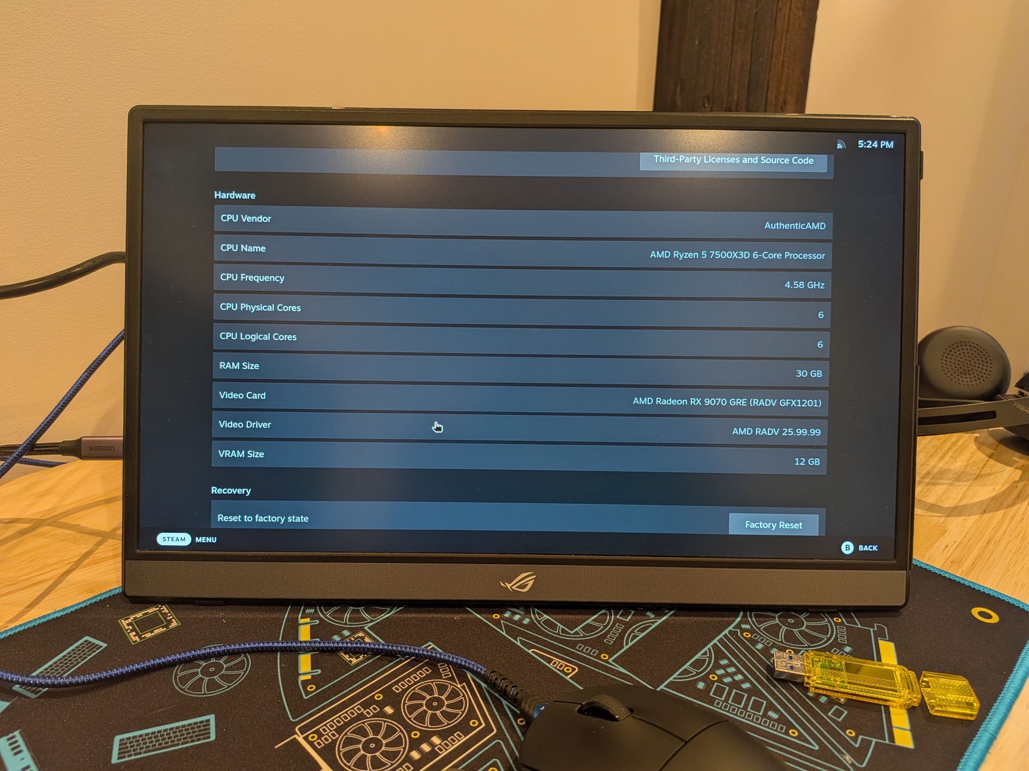 1440p Blackout - RX 9070 GRE, Ryzen 5 7500X3D, 32 GB DDR5 RAM, 2TB NVMe SSD, SteamOS