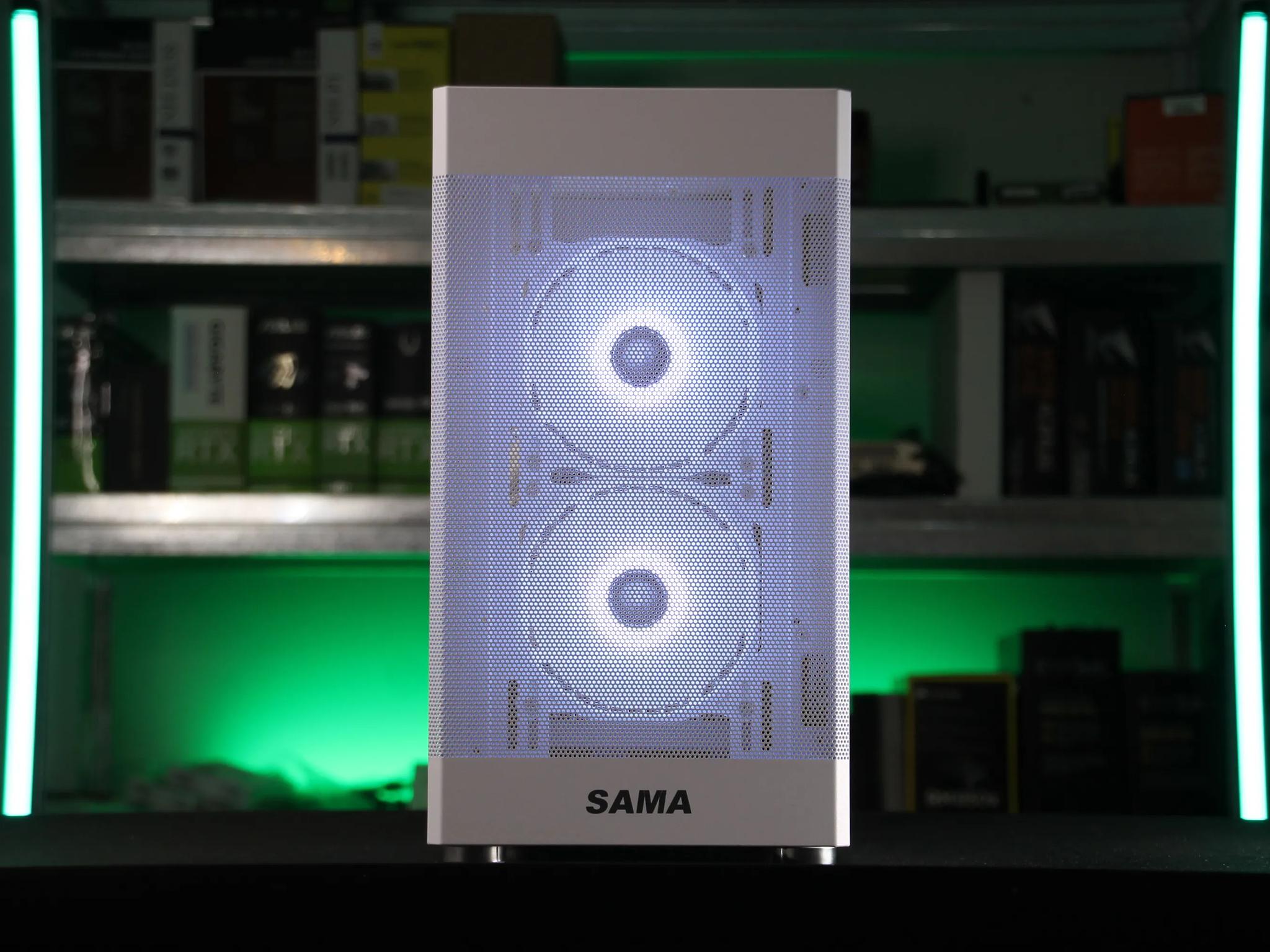 𝙄𝘾𝙀𝙀 // Ryzen 7 3700X, RTX 3070 // Mid-range Gaming PC