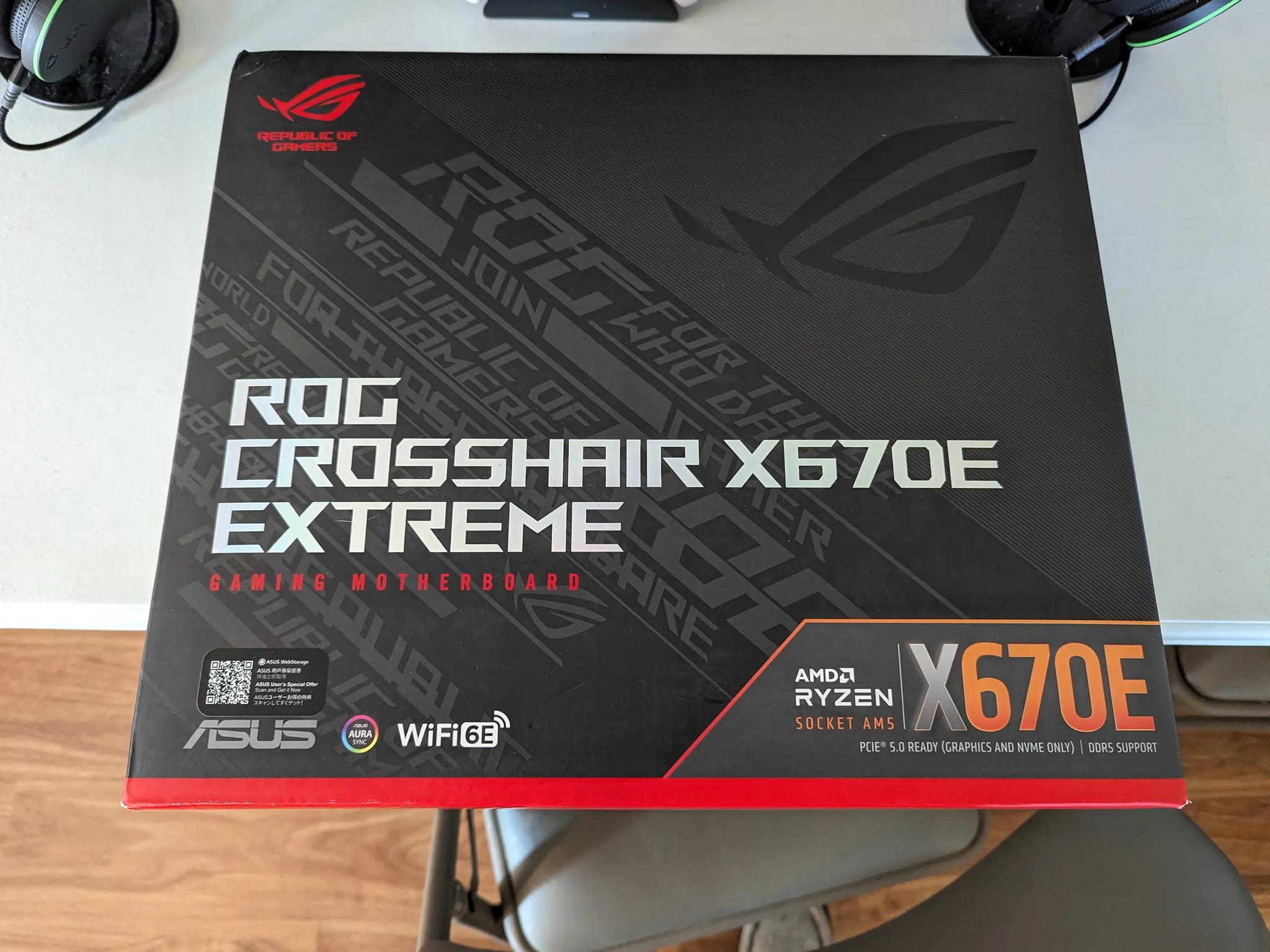 ASUS ROG CROSSHAIR X670E EXTREME MOTHERBOARD