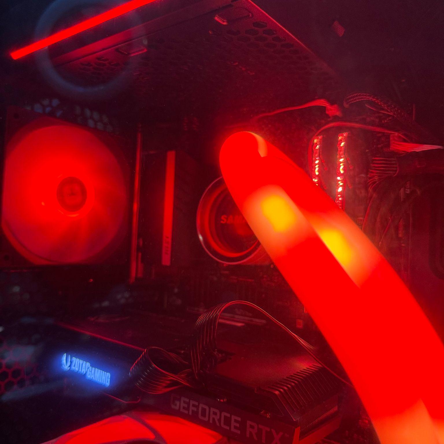 🏴‍☠️❄️Black Ice  🏴‍☠️❄️ i7 12700K | RTX 3070|| 1.75 TB NVME| 32 GB DDR4 3600 MHz