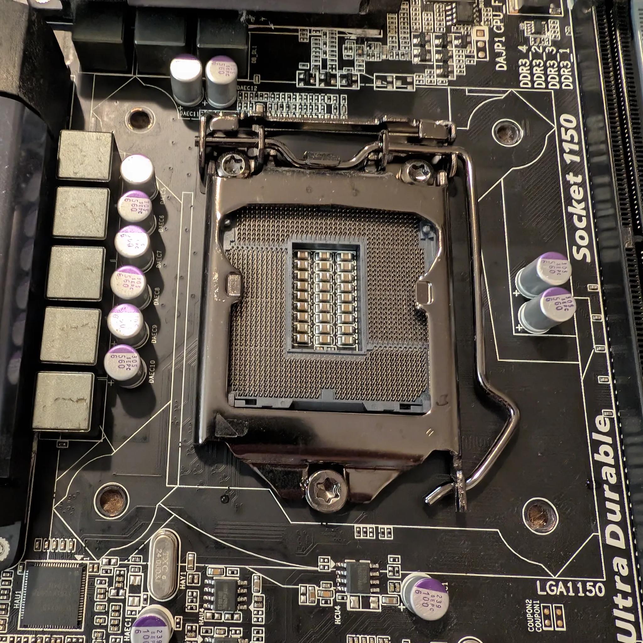 GIGABYTE GA-Z87X-D3H+32gb ddr3+i7