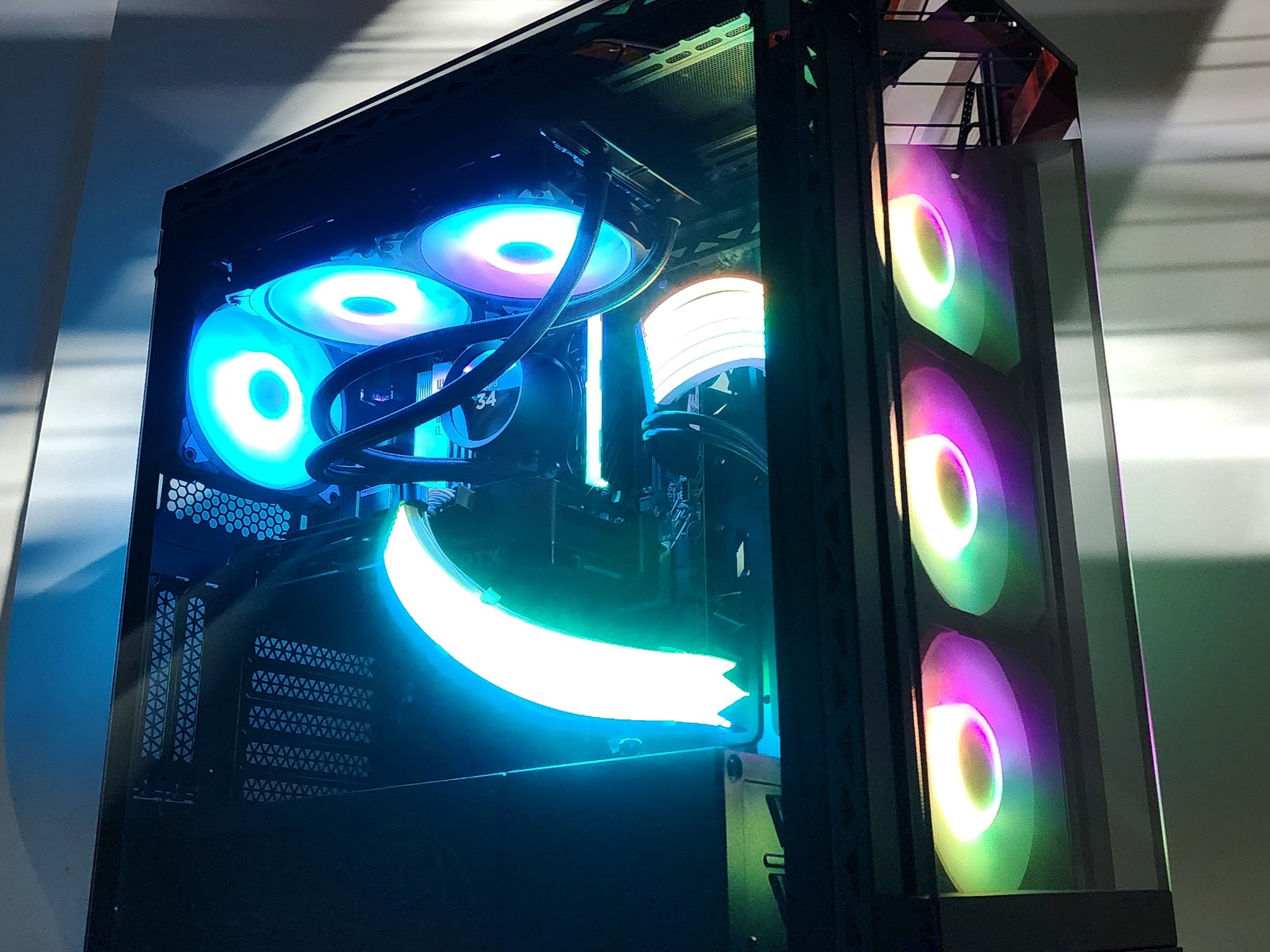 Gaming PC Ryzen 5 7600X 16GB RAM 1TB SSD RTX 4060 8GB Windows 11 Computer