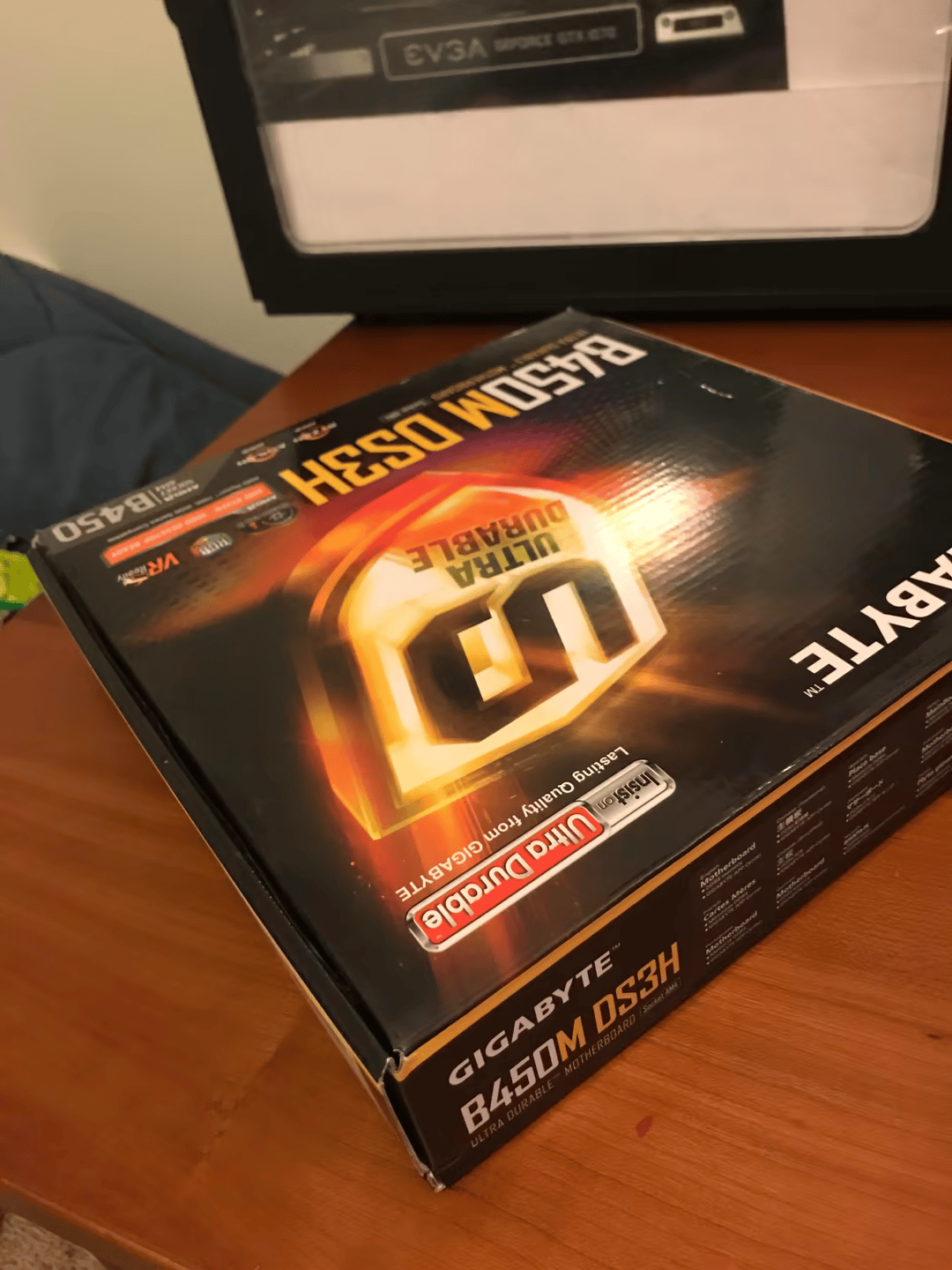 Gigabyte B450M DS3H Mirco ATX AM4 Motherboard 