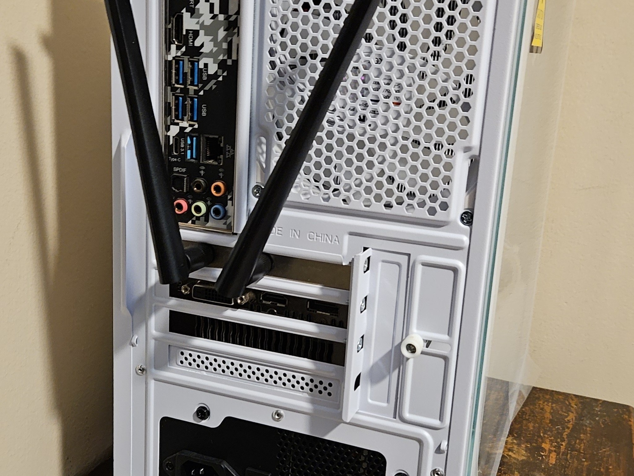 Ryzen 7 3700x GTX 1660 super