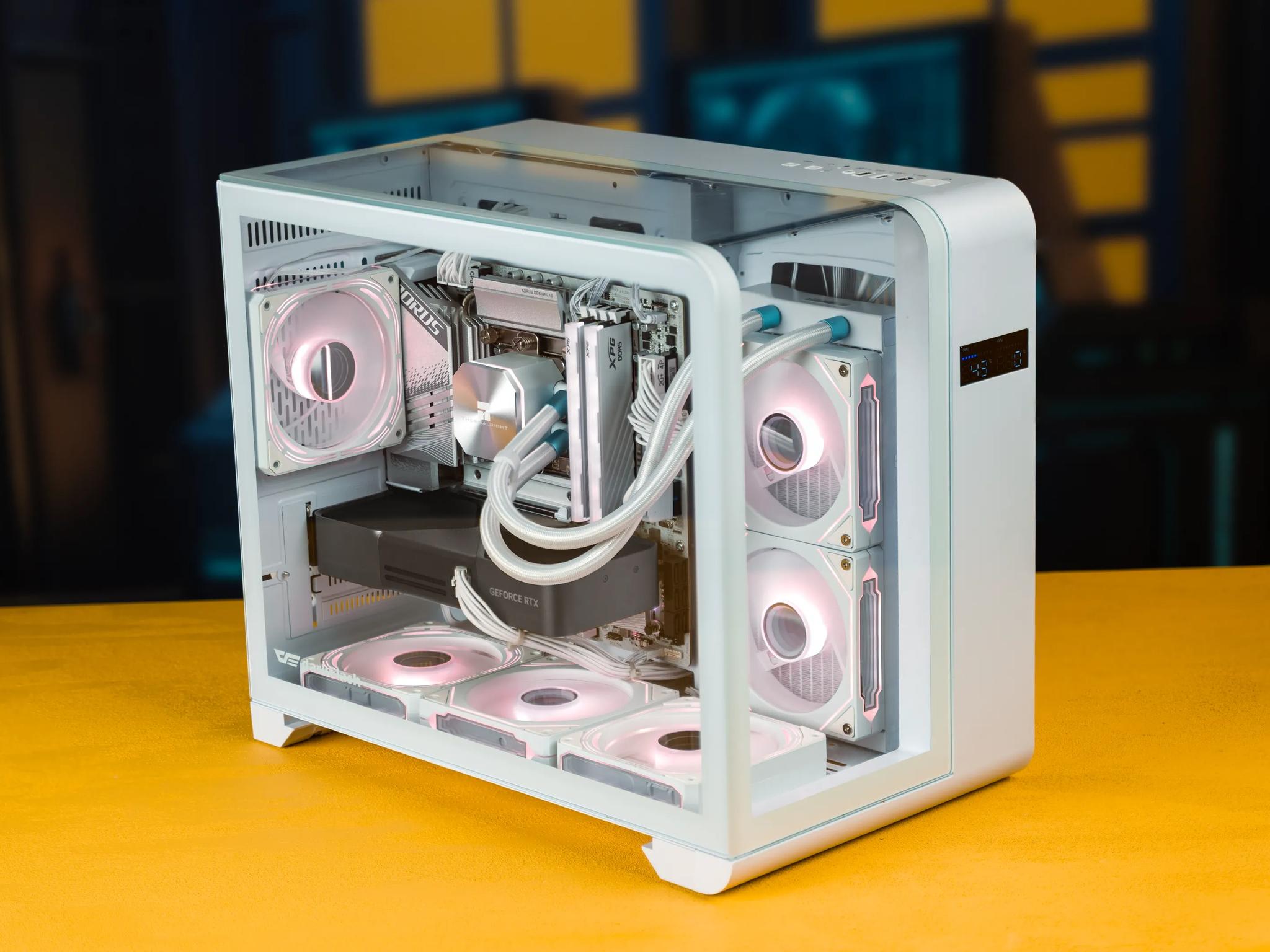 “Lucanyz” RTX 5070 i7 13700F 32GB DDR5 Windows 11 2TB 4K Workstation Gaming PC