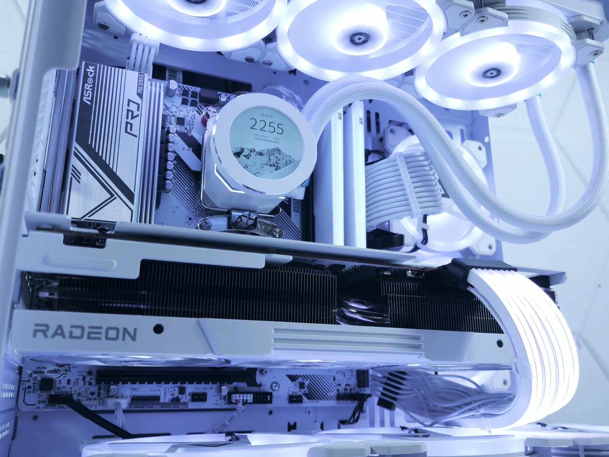 🤍🤍4K 1440p Gaming | RX 7900 XTX | Ryzen 9 5900X | 64GB 3200MHz | 2TB NVMe SSD
