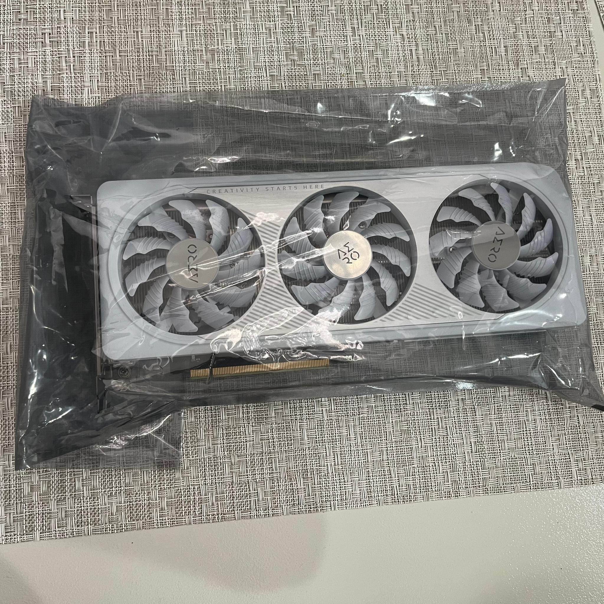 Gigabyte AERO OC GeForce RTX 4060