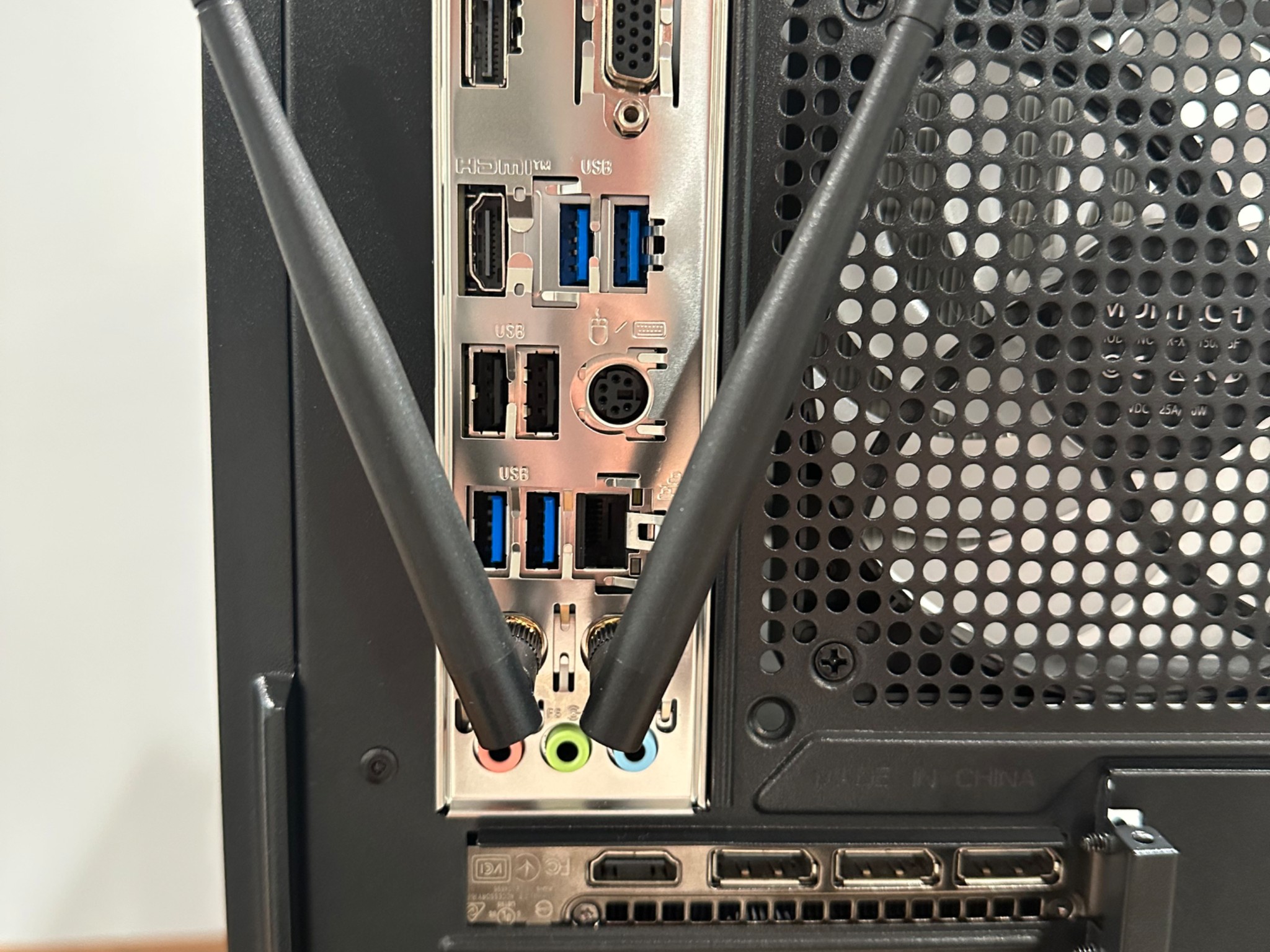 RTX 3070 FE | RYZEN 5 5600X | 32GB RAM | 1TB SSD | WIFI | Windows 11