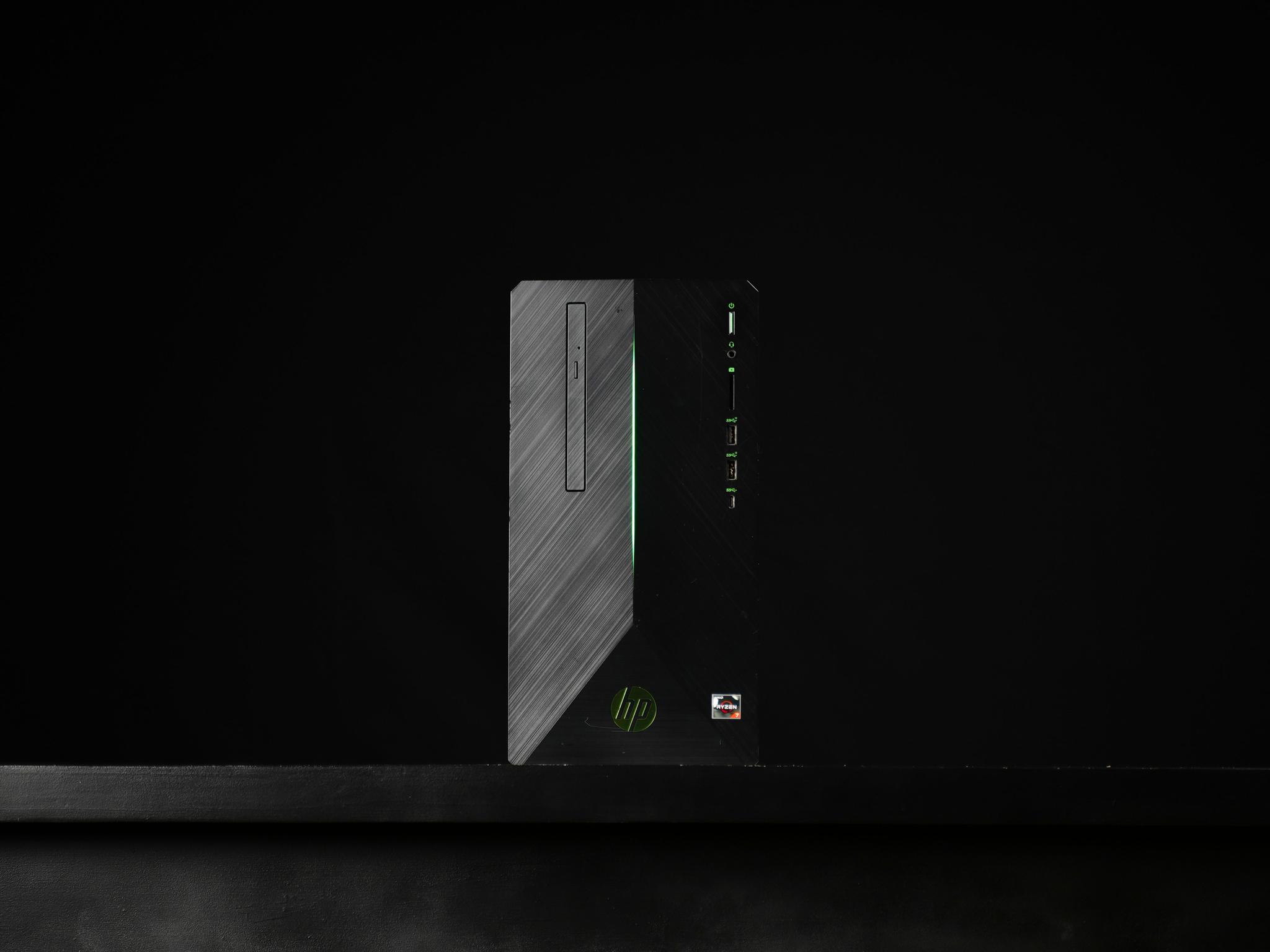 \ HP-01 / Radeon RX 550 AMD Ryzen 7 1700  .9TB Windows 11 8GB Gaming PC