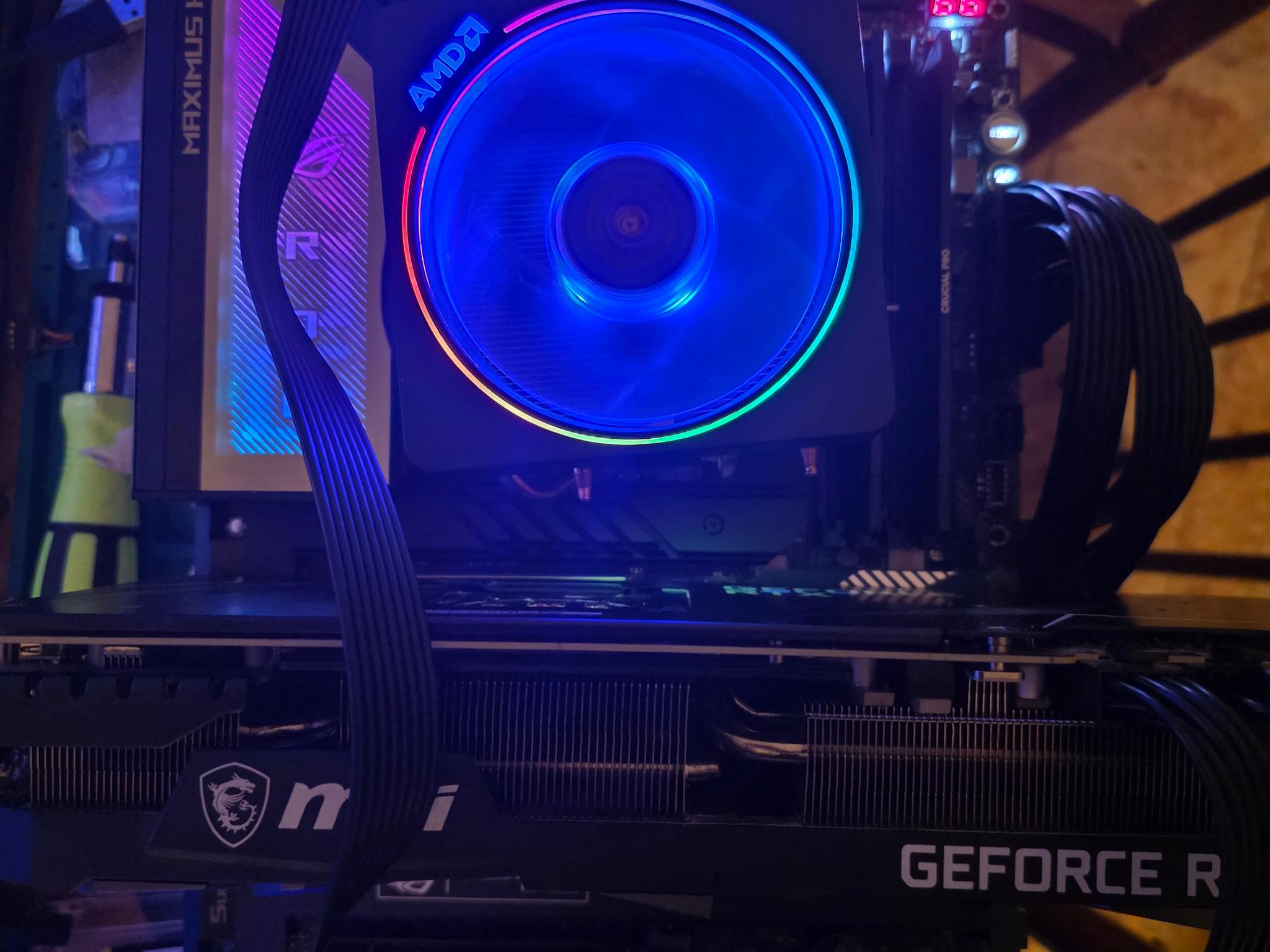 ROG MAXIMUZ Z790 + 13900K + KRAKEN Z73 + MSI MAG 1300W PLATINUM + 500GB NMVE