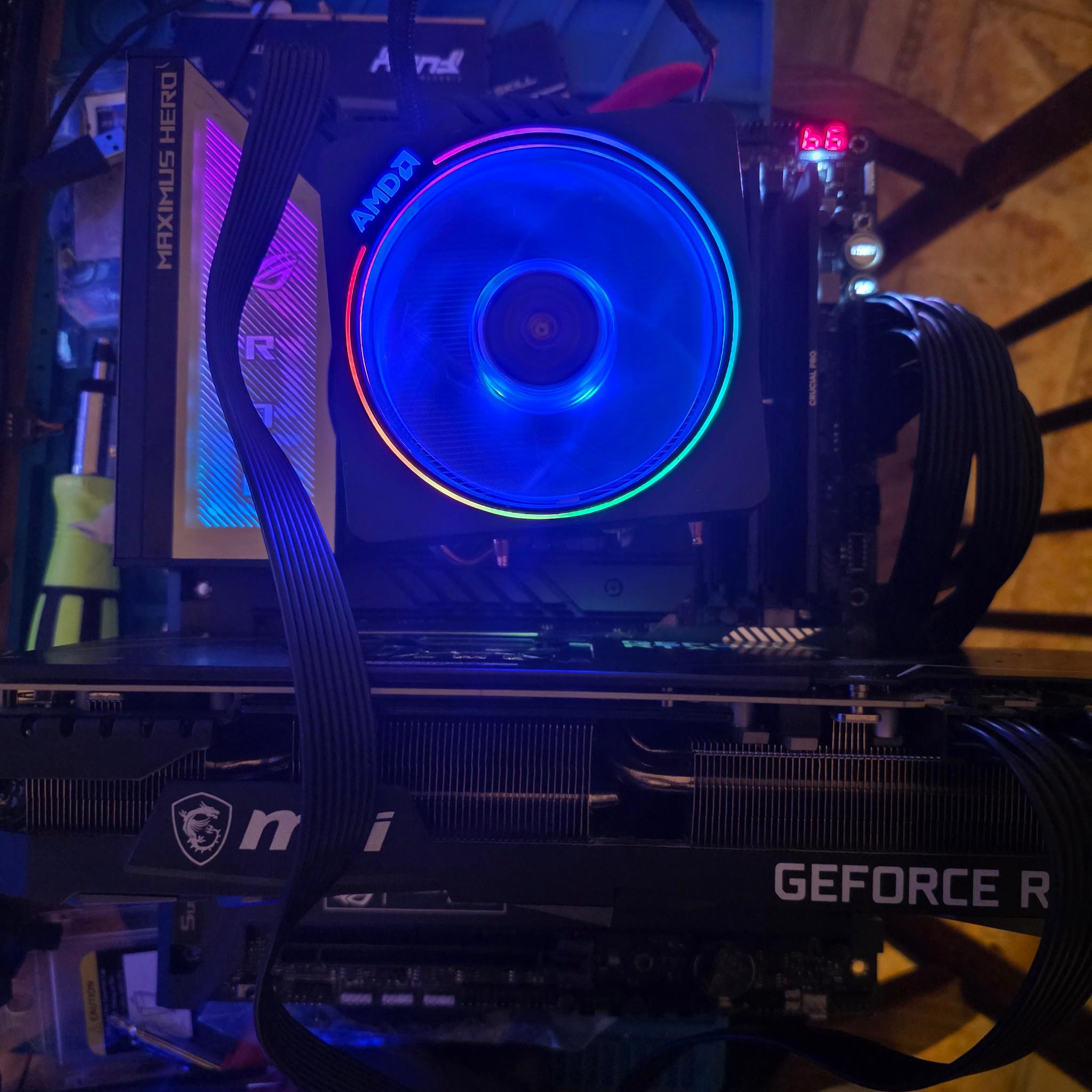 ROG MAXIMUZ Z790 + 13900K + KRAKEN Z73 + MSI MAG 1300W PLATINUM + 500GB NMVE