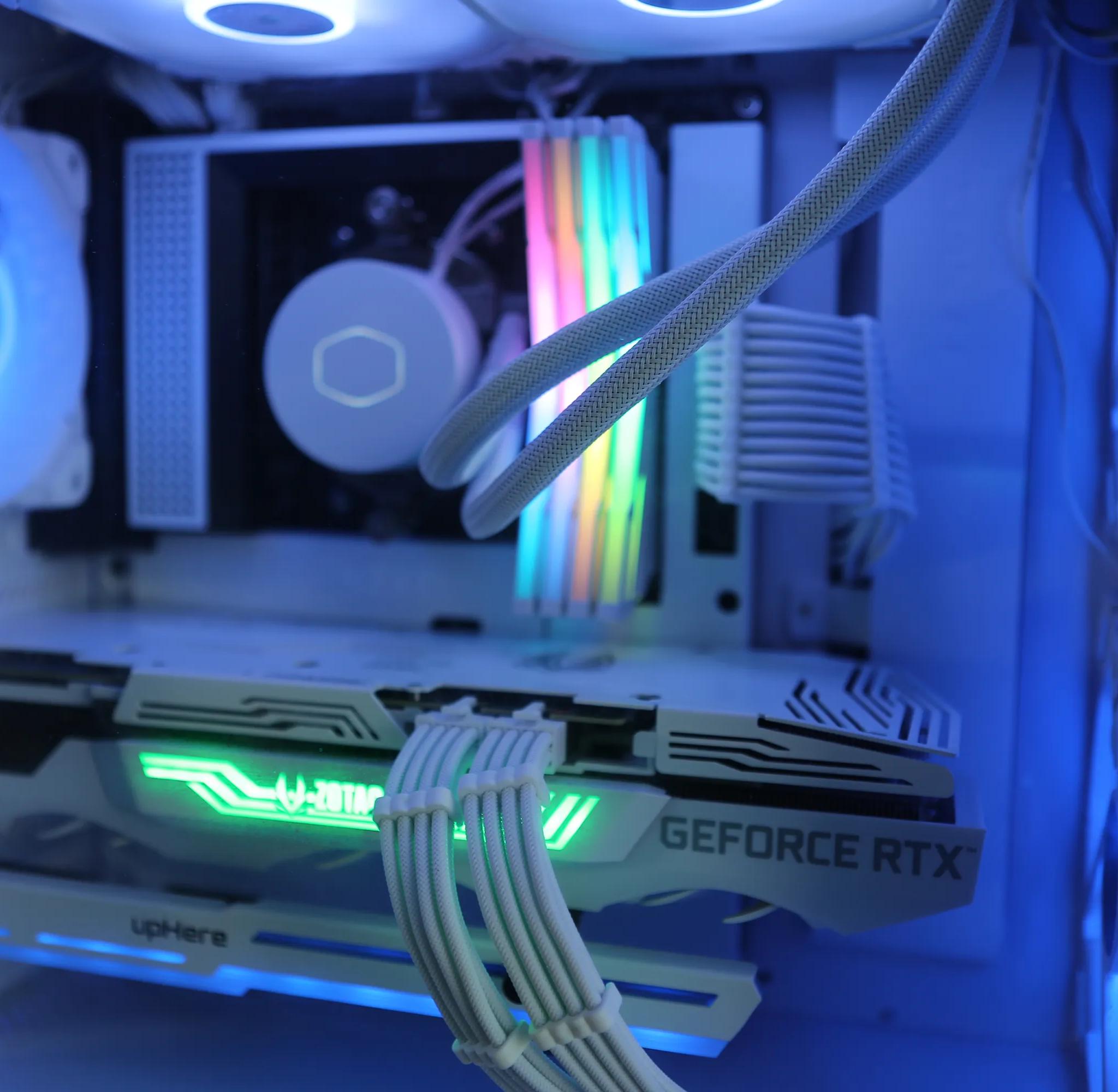 ALL-WHITE! RTX 3080 & AMD 5800x Custom Gaming PC!