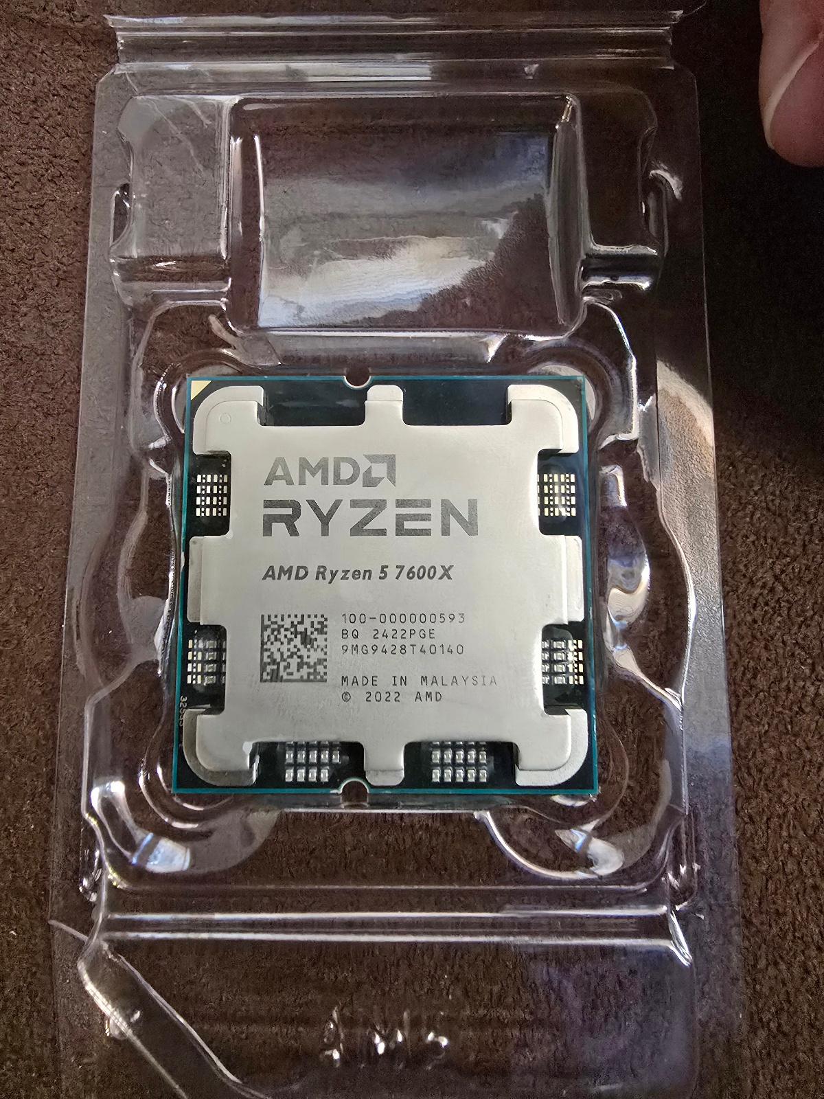 AMD Ryzen 5 7600x with ThermalRight Cooler
