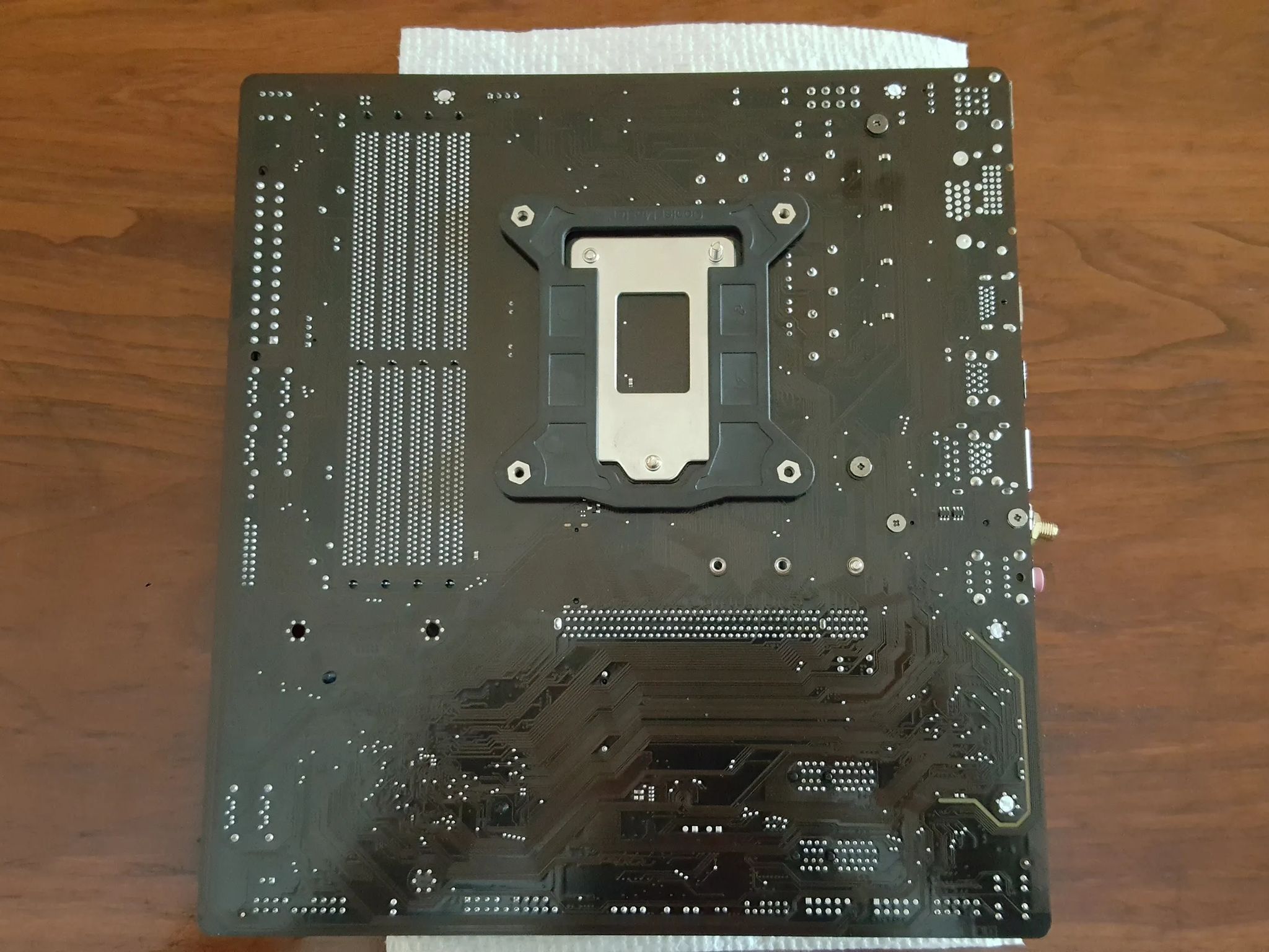GIGABYTE B460M DS3H AC MOTHERBOARD, LGA 1200 with WI-FI