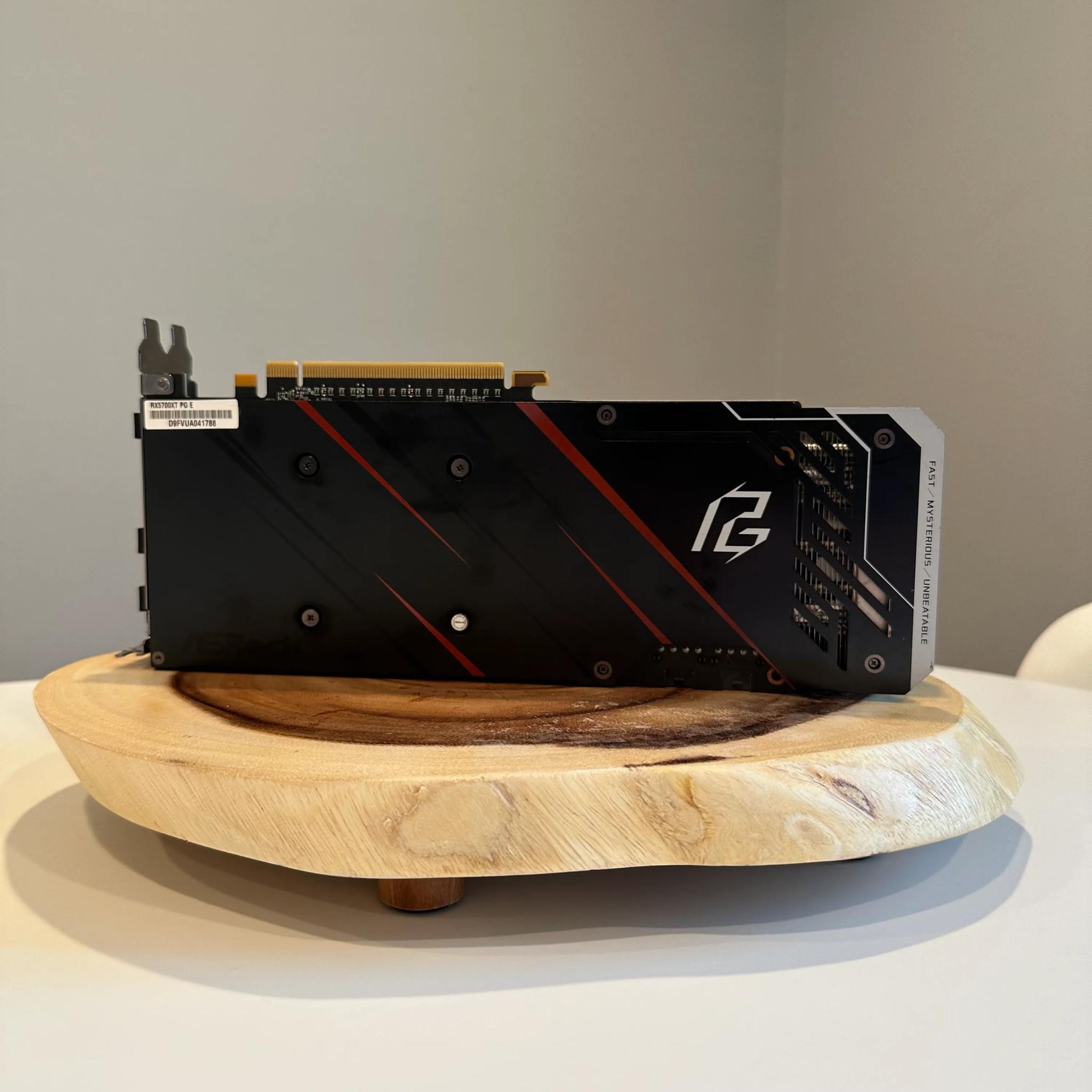 AMD RX 5700XT ASROCK