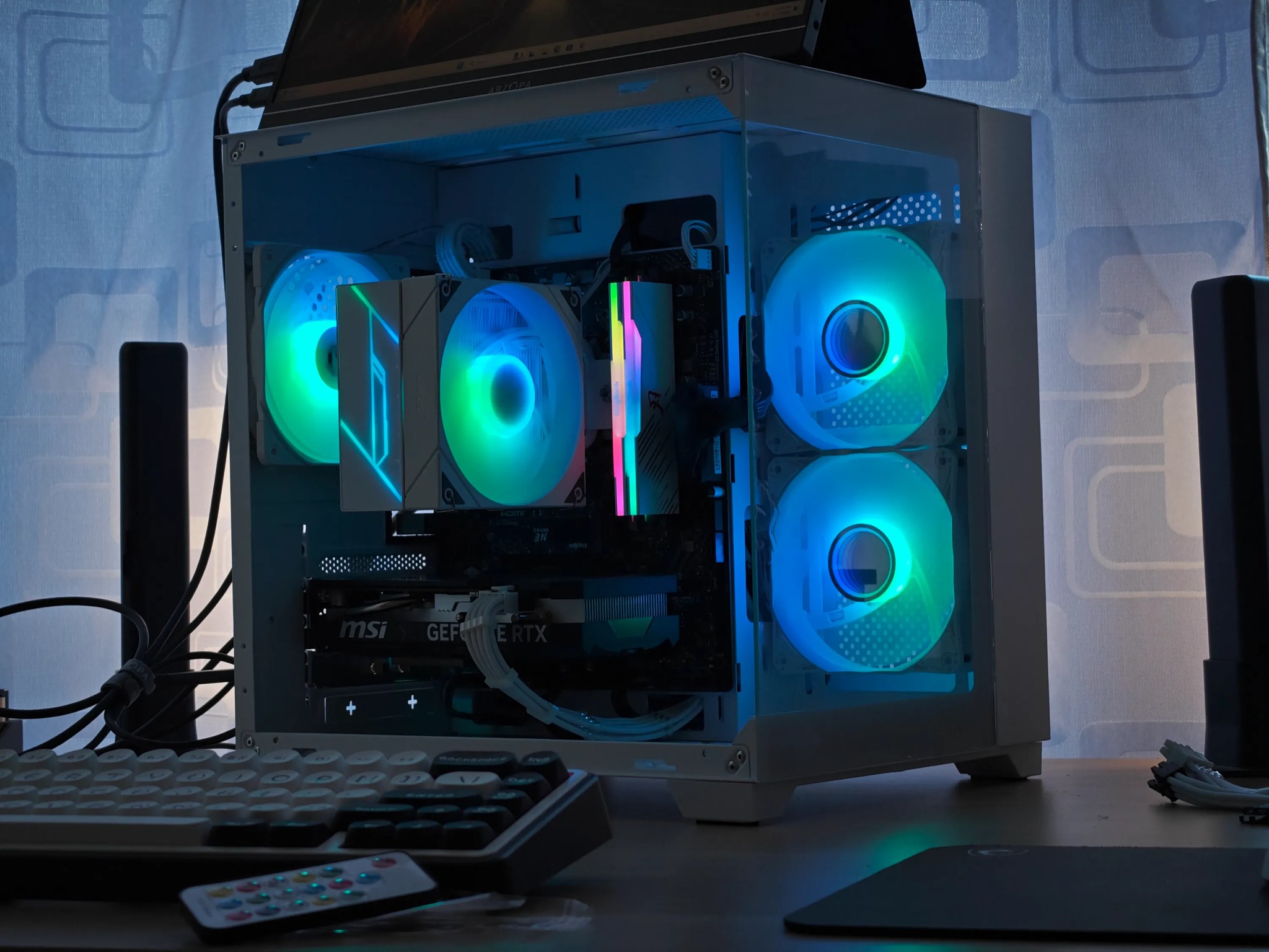 RTX 4060, Ryzen 8400F, 32GB DDR5, 1TB NVMe Gaming PC