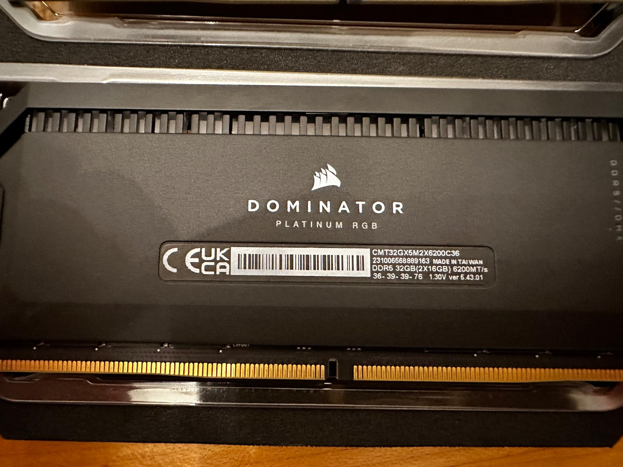 Corsair Dominator Platinum 2x16gb DDR5 6200cl36