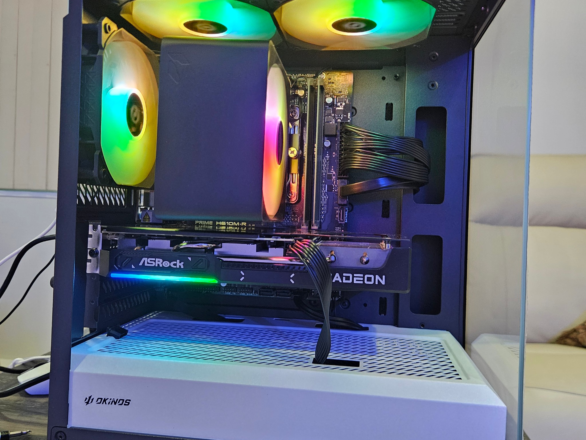 RX 9060 XT 16GB Gaming PC | 1440P Ready | i5 12400 | 16GB DDR5 | Aqua Uno | 2TB SSD | 750W Gold PSU