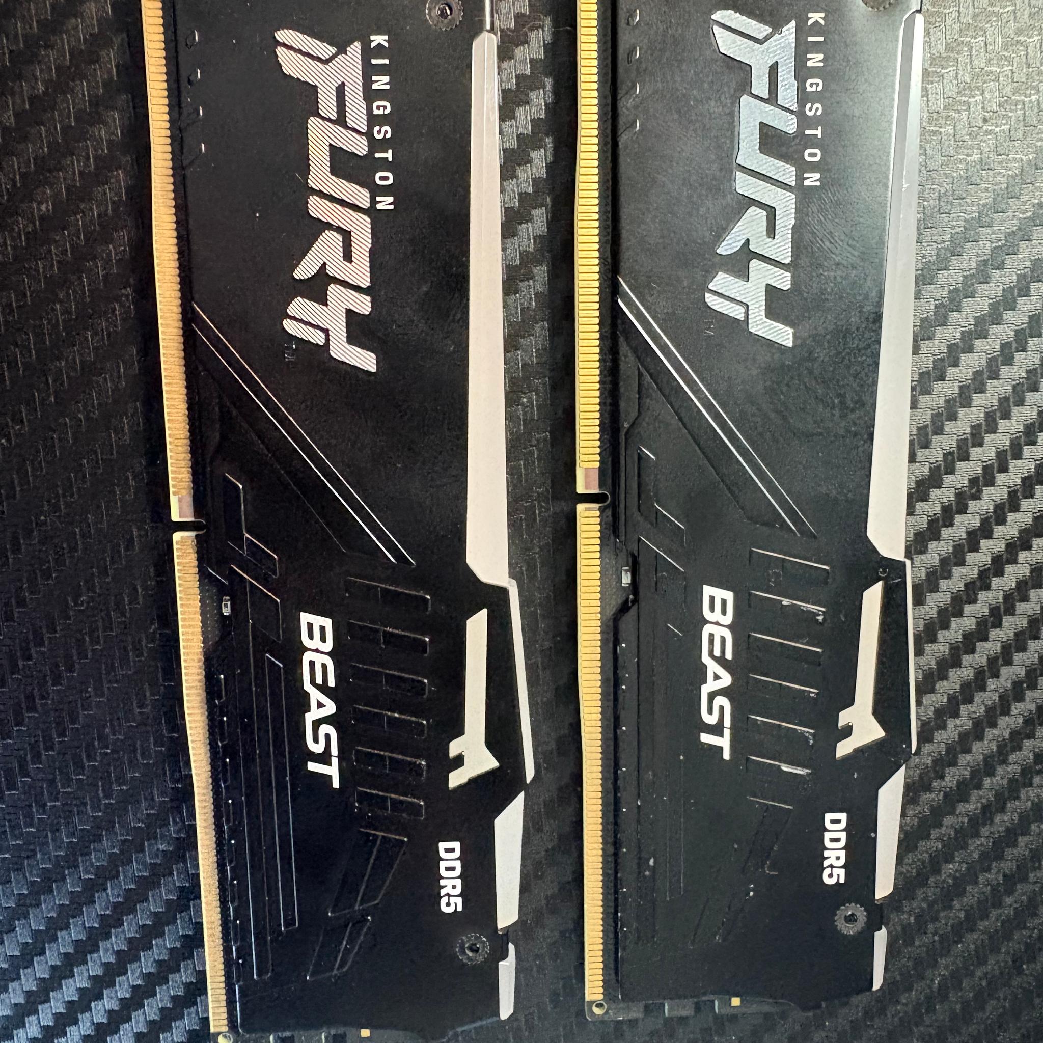 DDR5 RAM