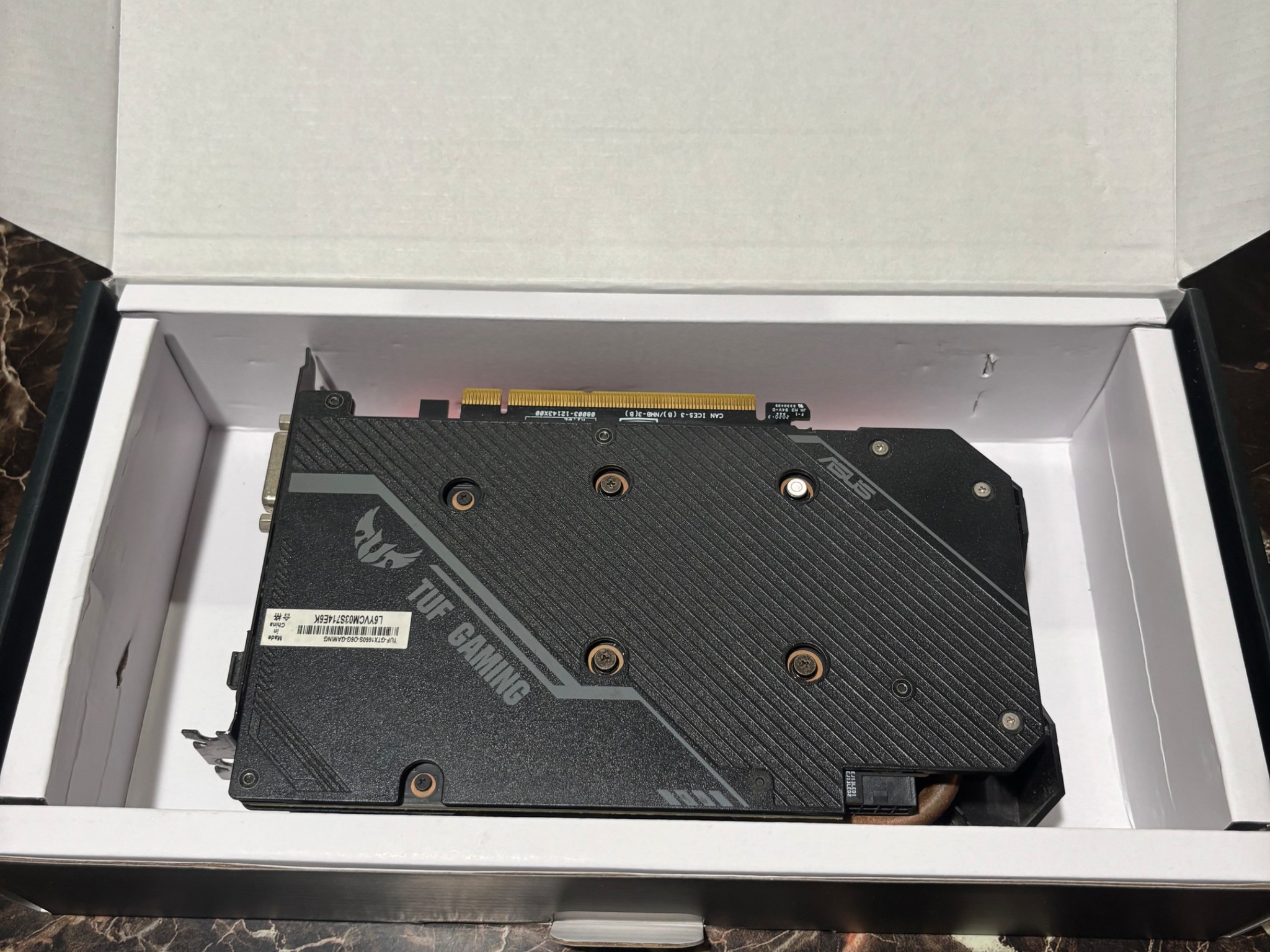 ASUS GTX 1660 SUPER 6GB