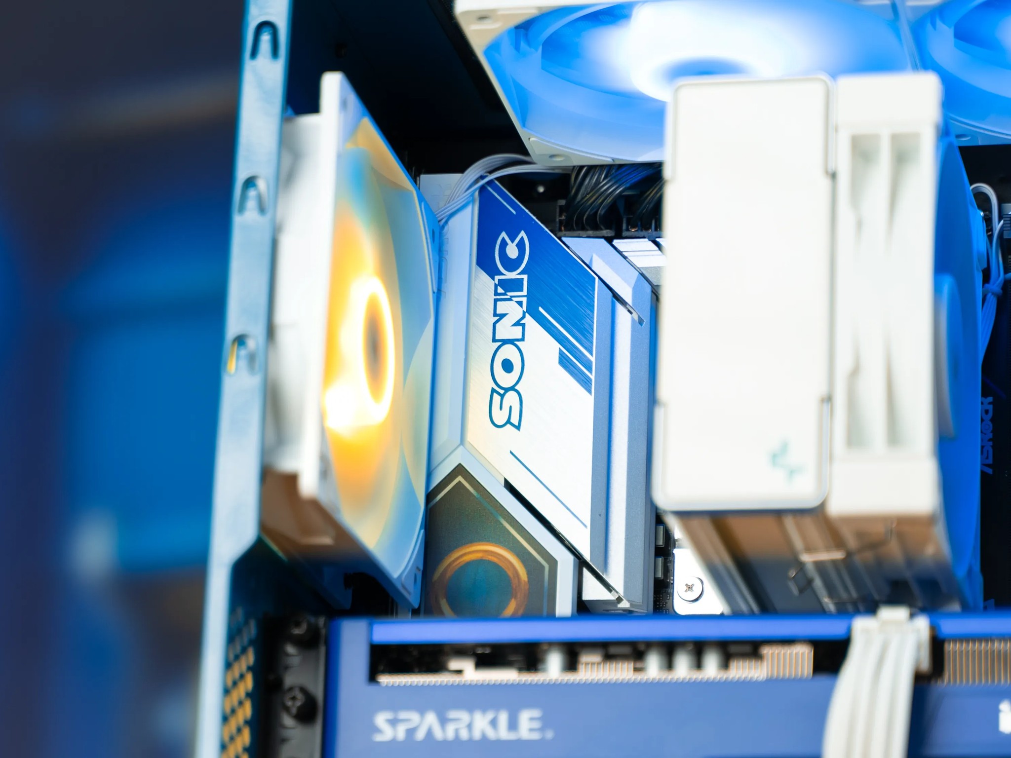 “Sonic's Arc” Intel Arc B570 i5 12400F 32GB Windows 11 Pro 1TB Gaming PC Powerhouse