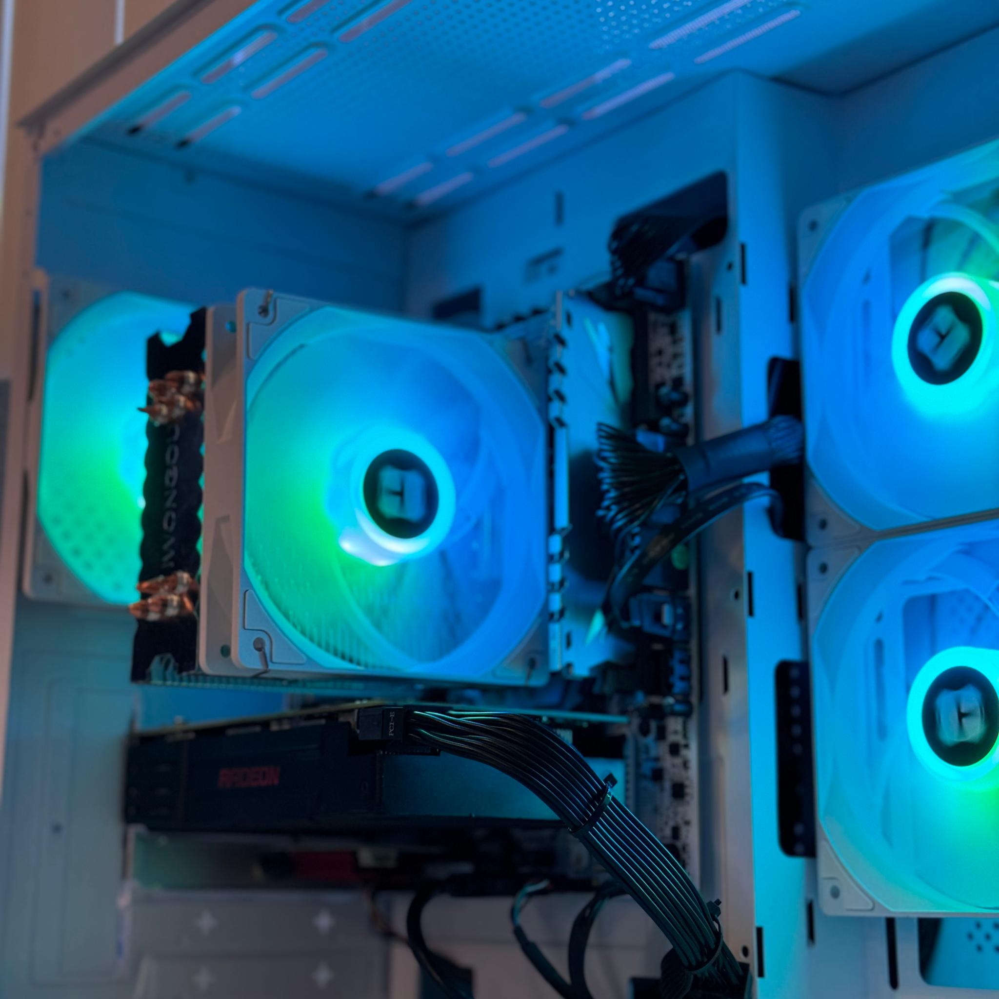💸Starter Gamer💸 Intel Xeon 2630 V4 | AMD RX 5500 4GB | 16GB DDR4 | 512GB SSD | Windows 10 Pro+Wifi