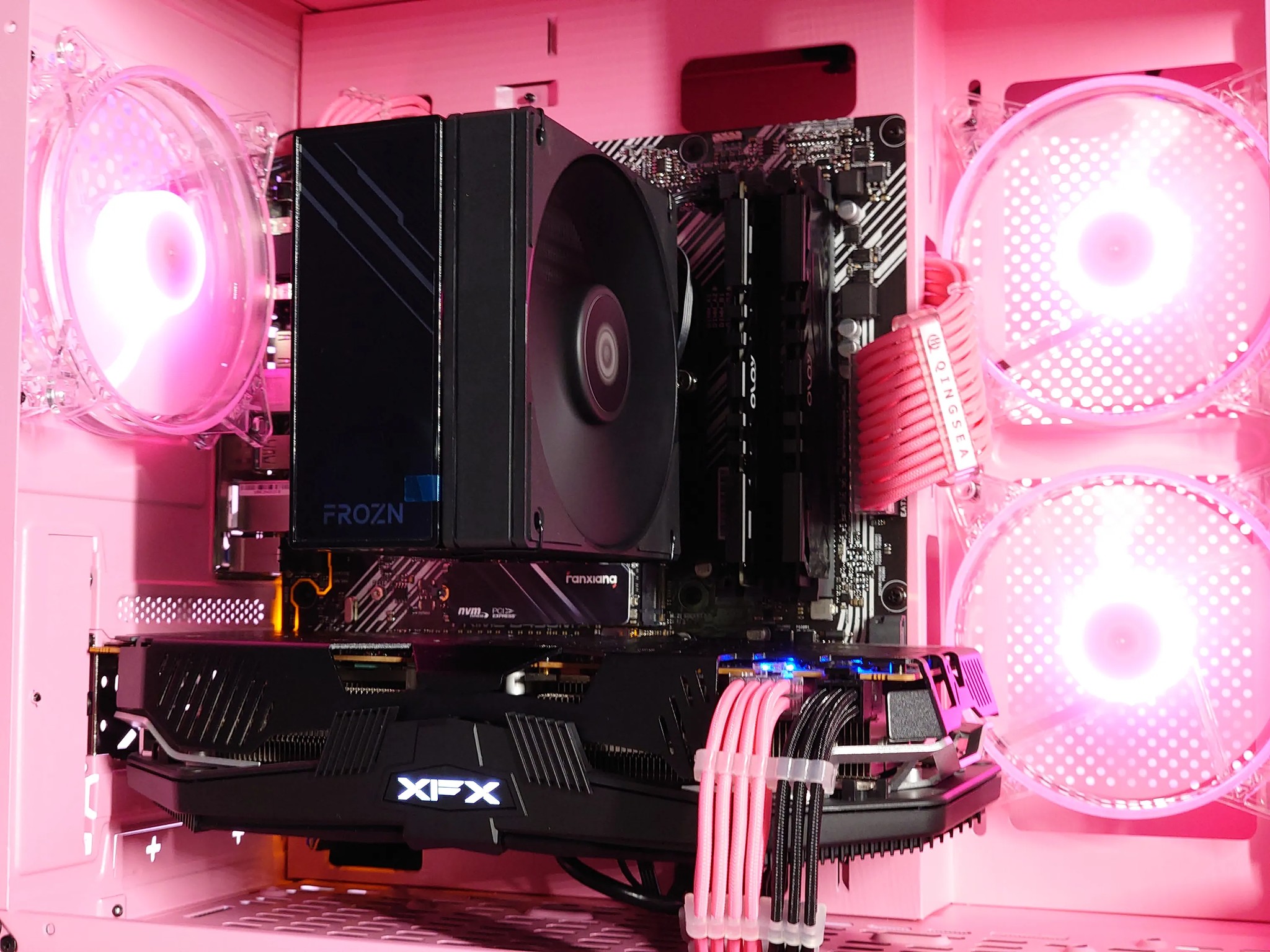 🩷🧁Buu Gaming PC🍧AMD RX 5700 XT 8GB 🍧AMD Ryzen 5 3600 6 core🍧16GB DDR4🍧1TB SSD