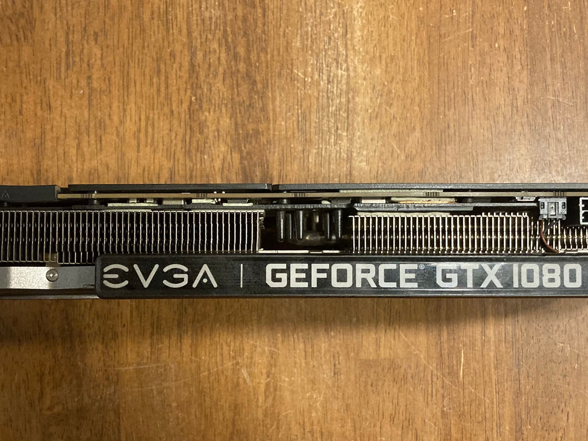 EVGA GTX 1080 Ti FTW3 11GB RGB Graphics Card (READ - BENT I/O BRACKET)