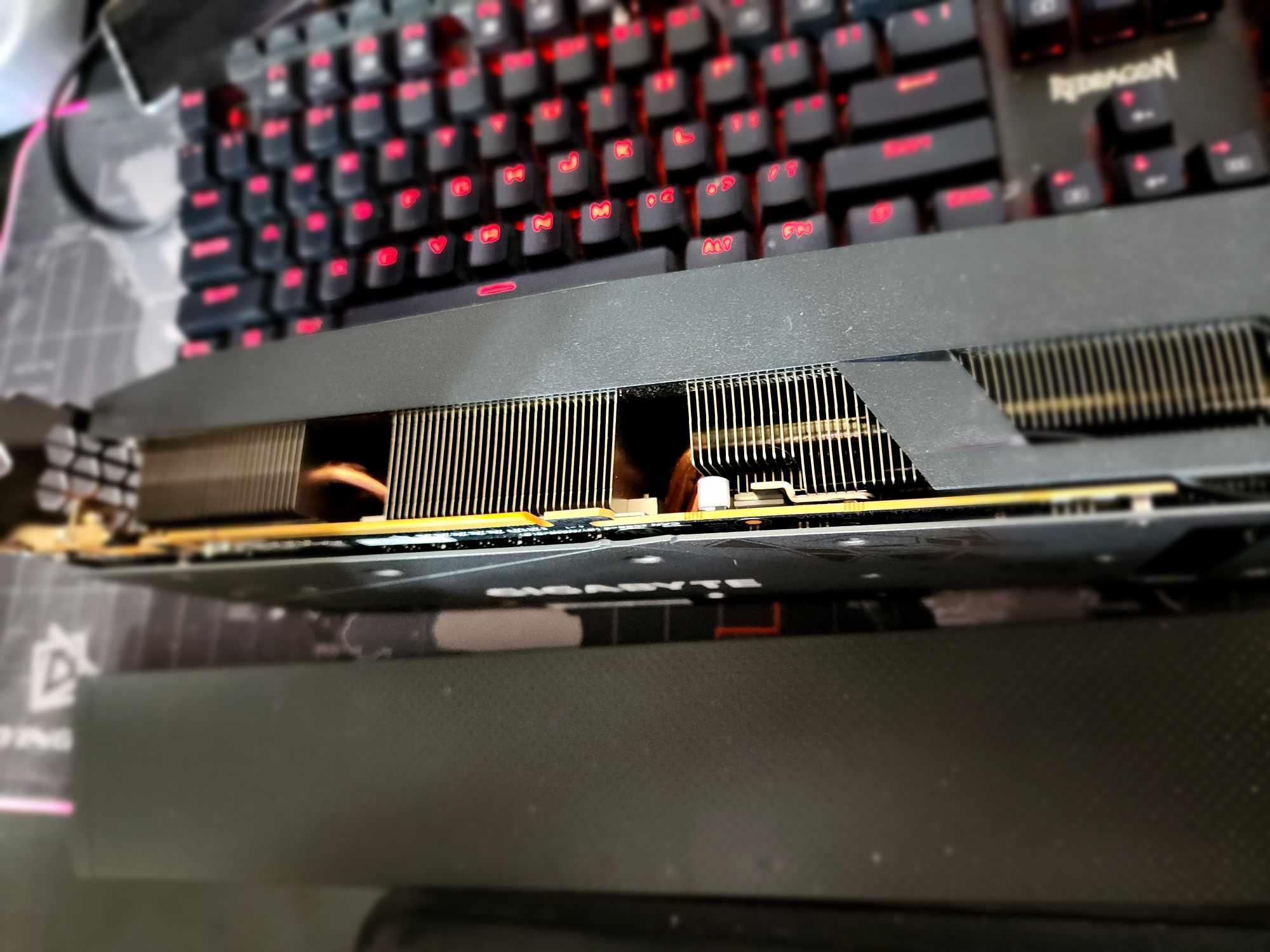 GIGABYTE Radeon RX 6800 GAMING OC 16G Graphics Card TOP TIER GAMING GPU