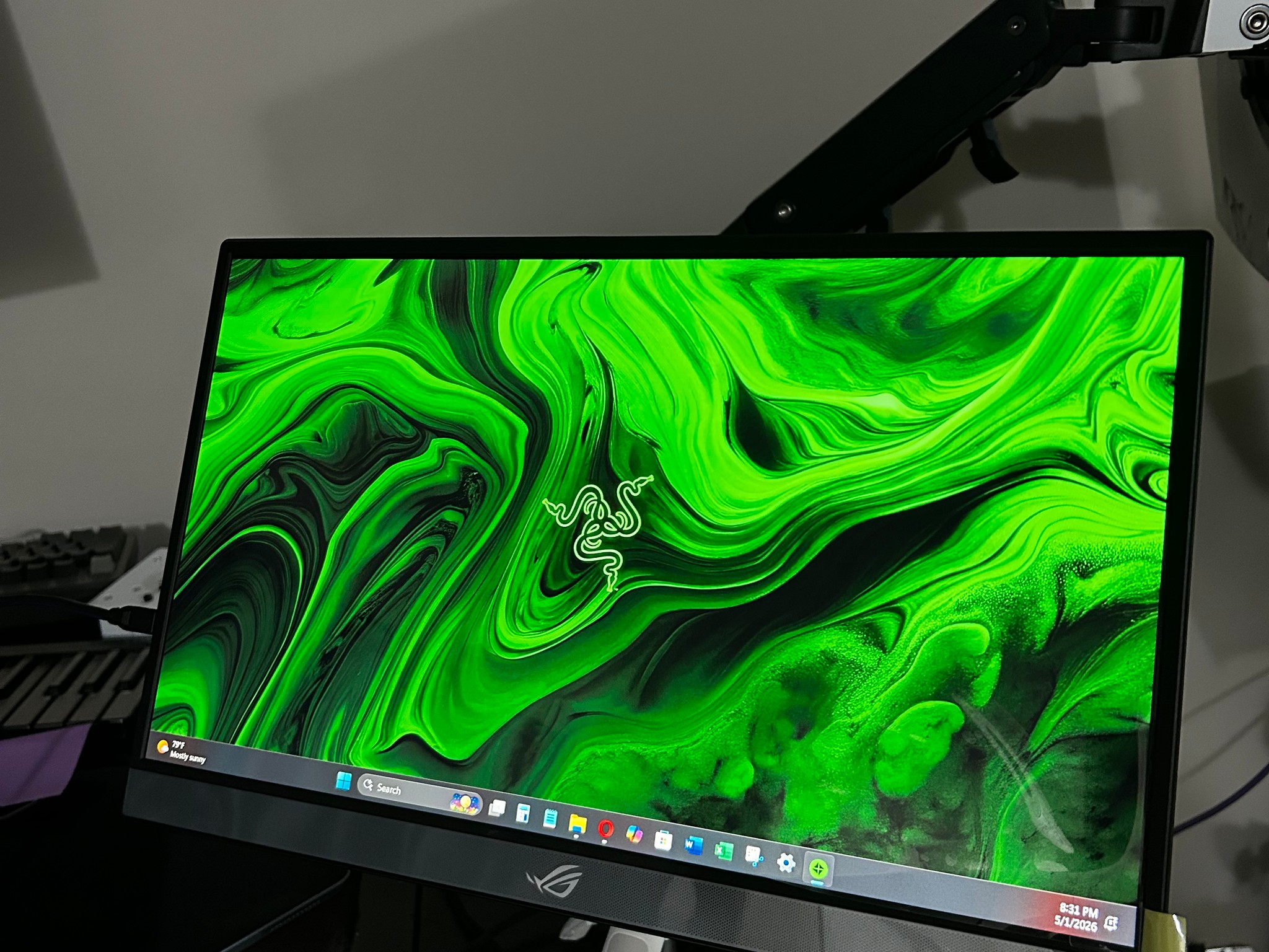 New ASUS ROG Strix (240hz) 17.3" Full HD (1920 x 1080) (XG17AHP)