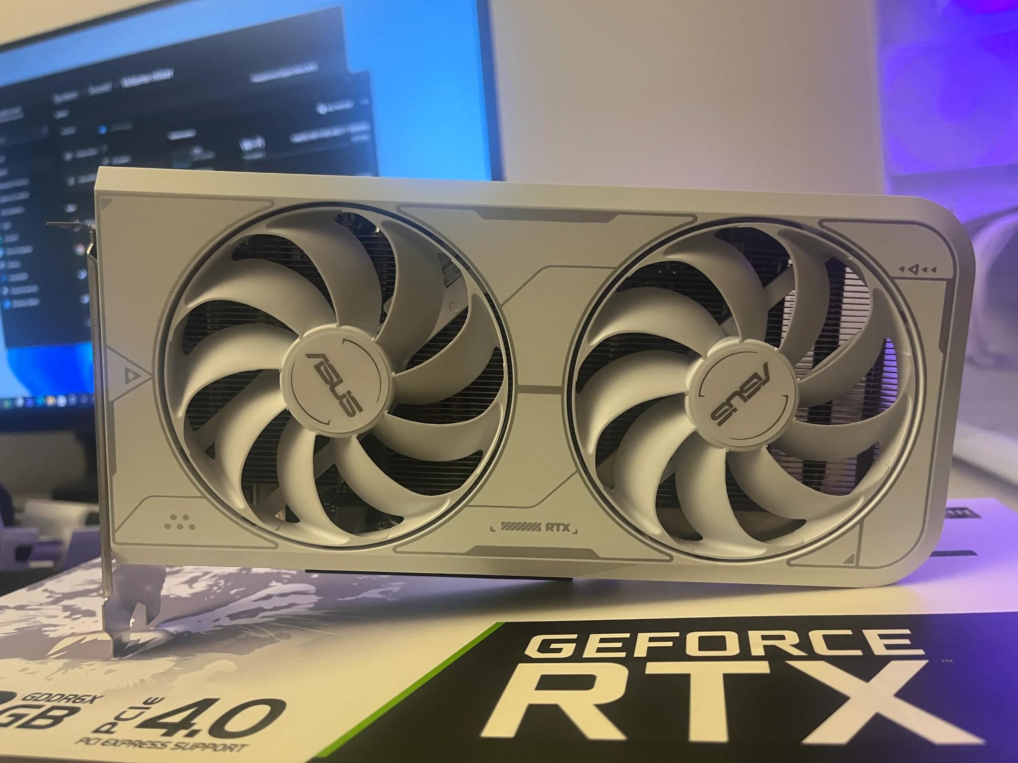 ASUS GeForce RTX 3060 Ti OC White Edition