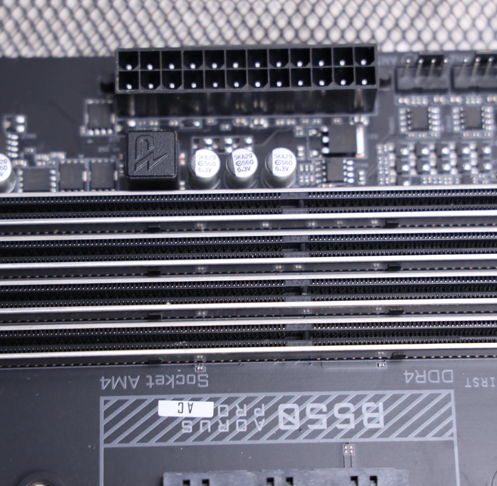B550 Pro AC/ Ryzen 5 5600x/ 32gb ddr4/ AMD Wraith CPU cooler.