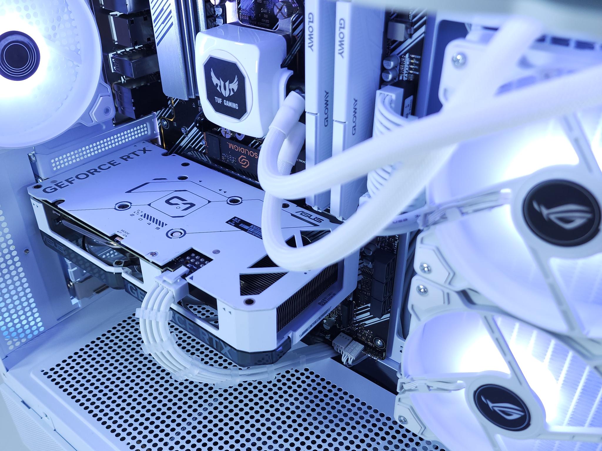 🤍🤍RTX 4060 | Ryzen 5 | 1TB NVMe SSD | 32GB 3200MHz
