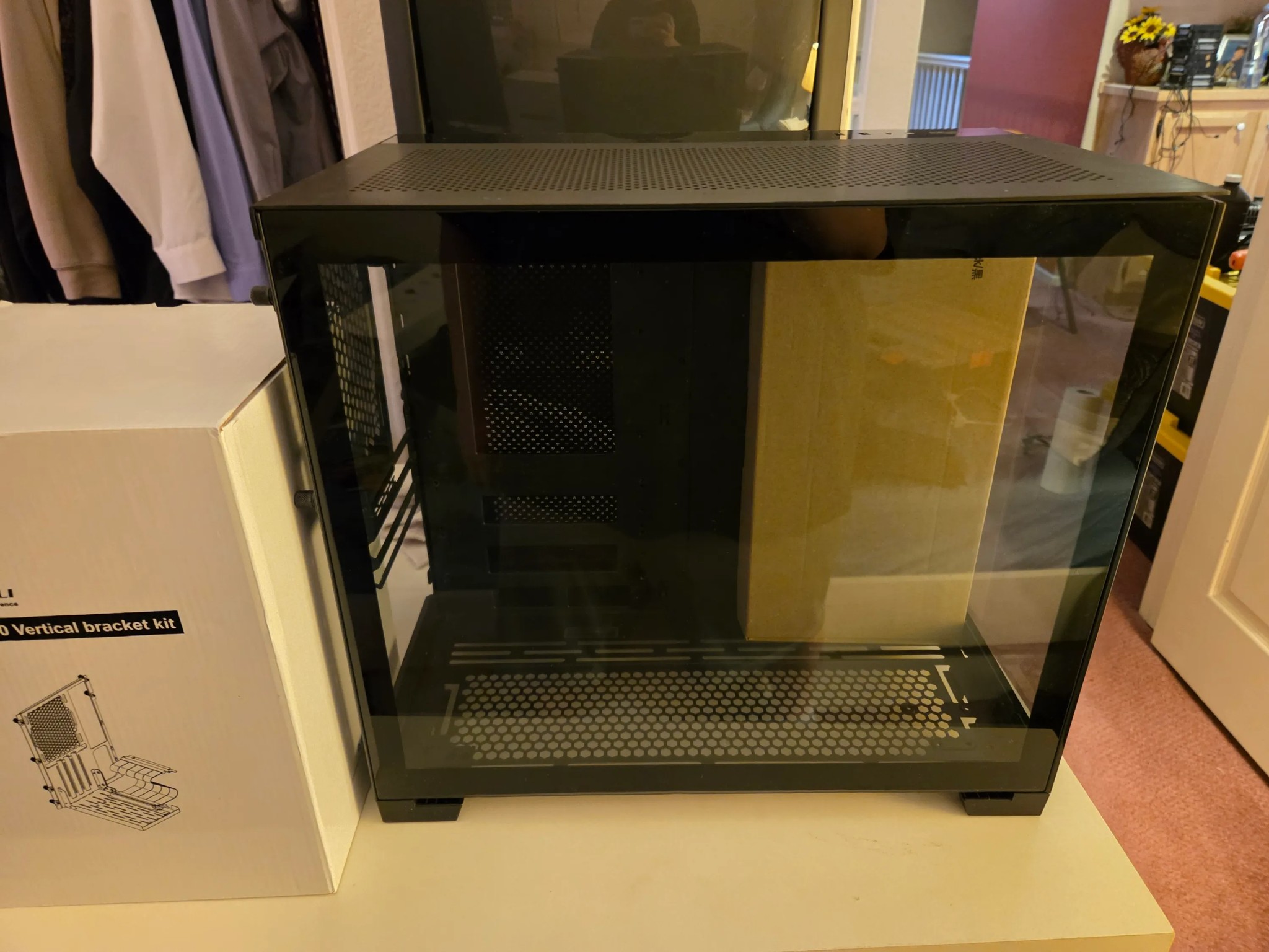 Lian Li 011 Mini Black w/ EK Distro Plate and Extras