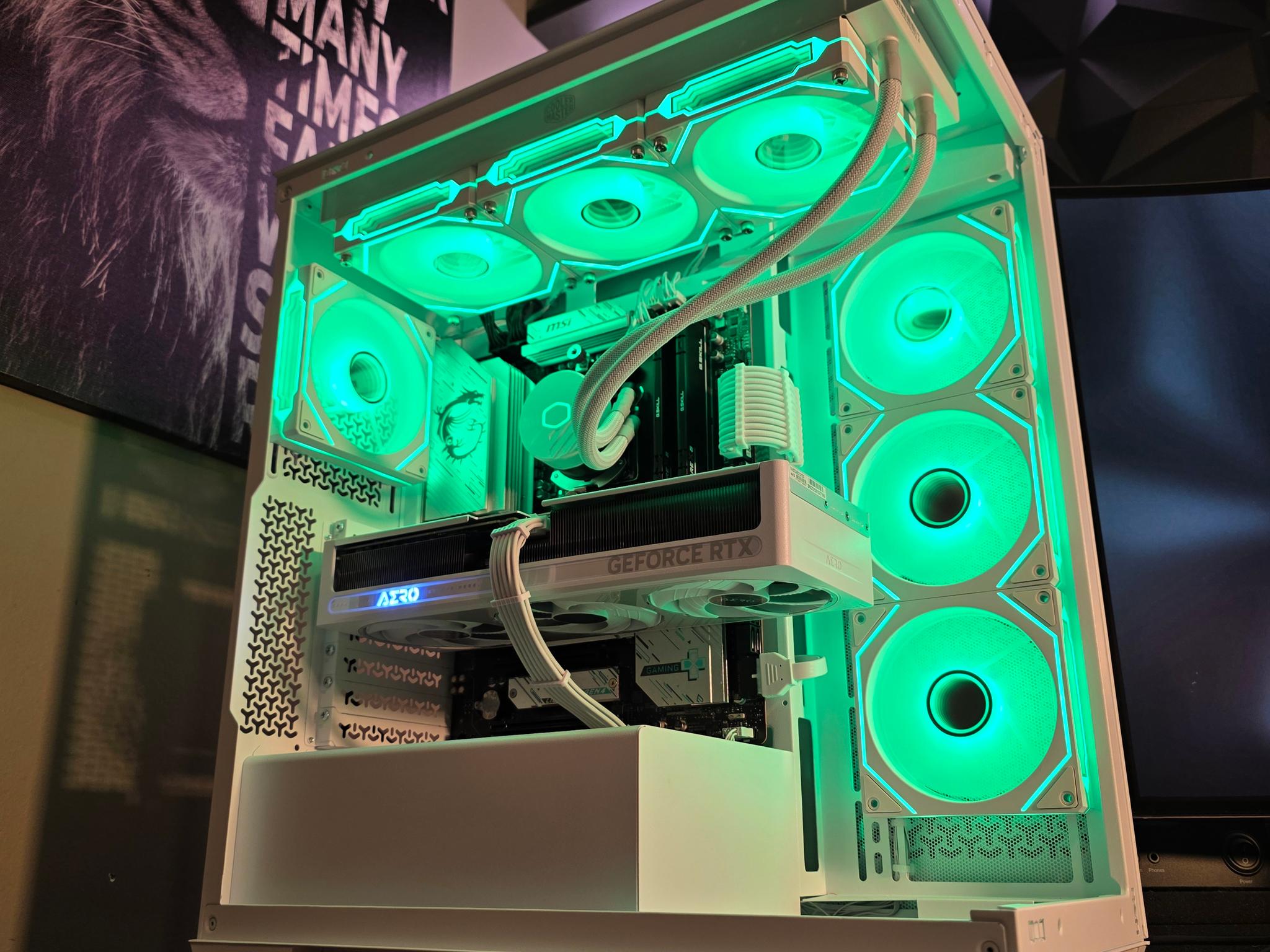 RTX 5070 + RYZEN 5 9600X DDR5 PC