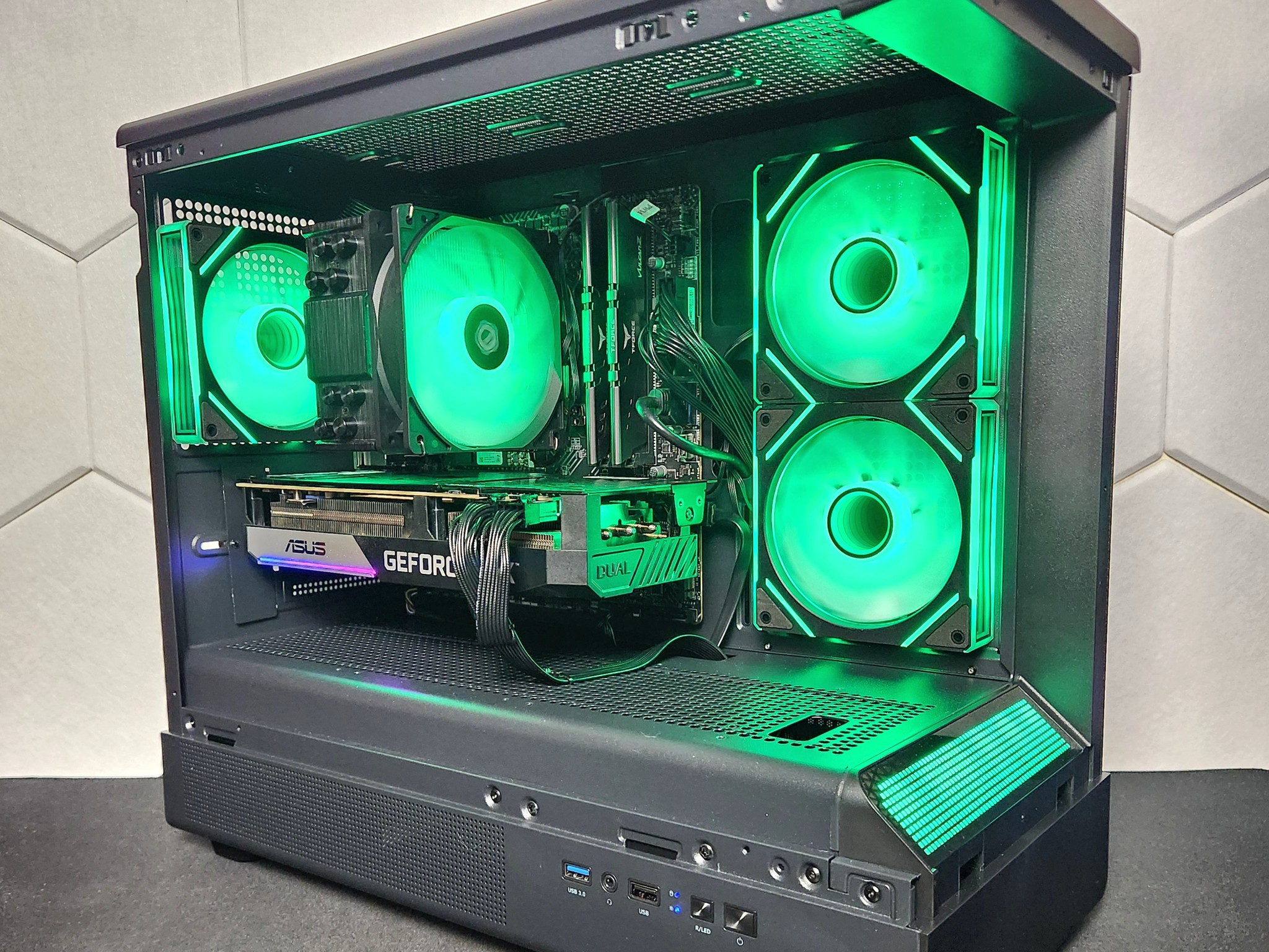RTX 3070 | Intel I5-12400F | 16GB DDR4 | 1.25TB SSD+HDD | WIFI+BT "Night Runner"