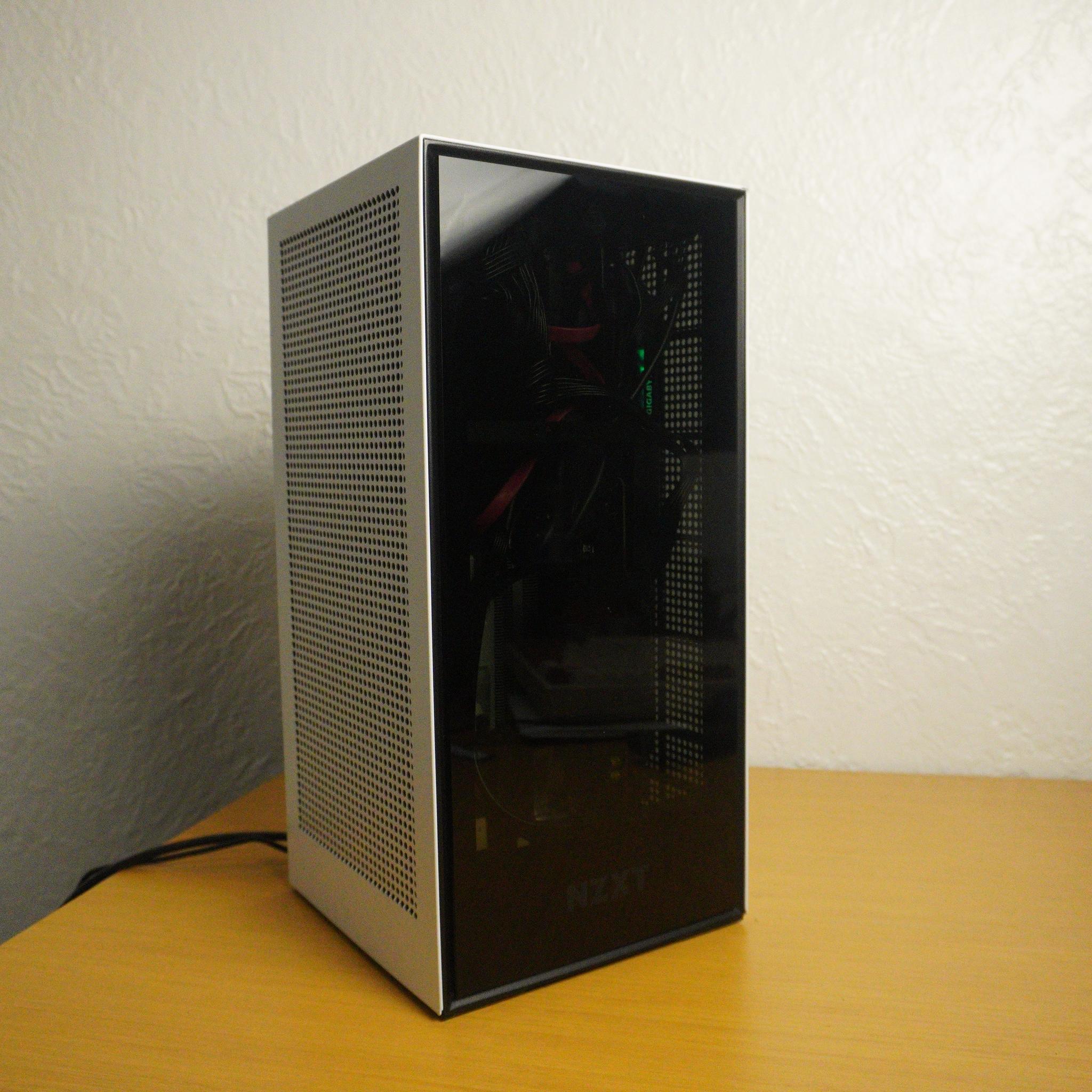 Looming Tower | RTX 5060 TI 8G | RYZEN 5 5600 | 16GB DDR4 | 640G SSD | Windows 11 | WIFI & BT
