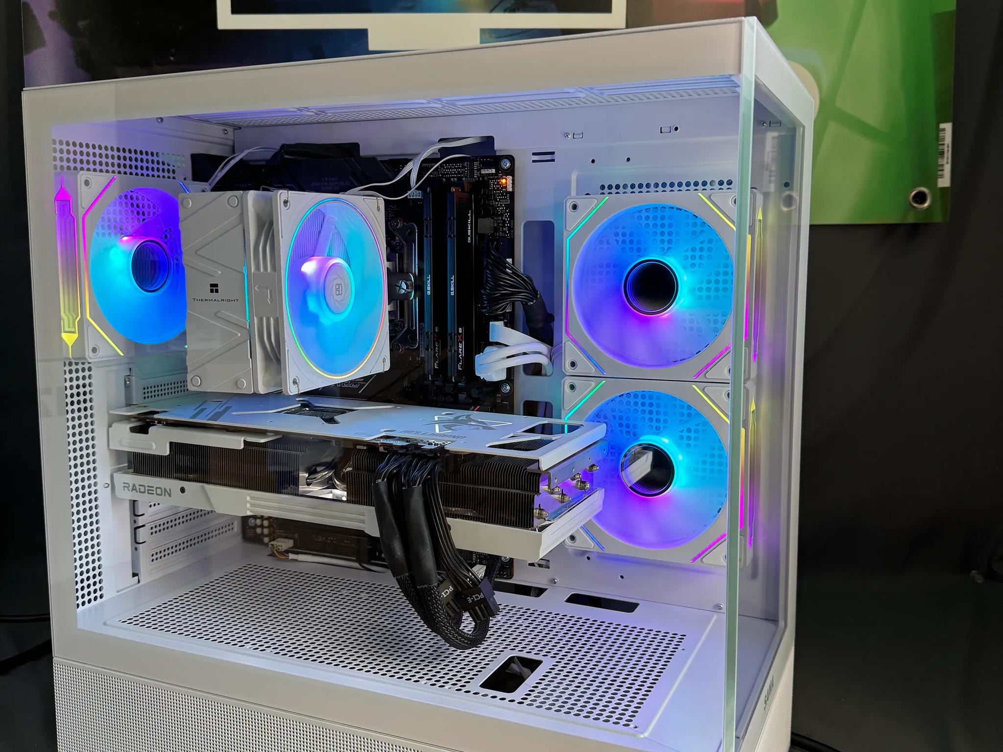RTX 7900XTX Whiteout GAMING PC Ryzen 9 7900x