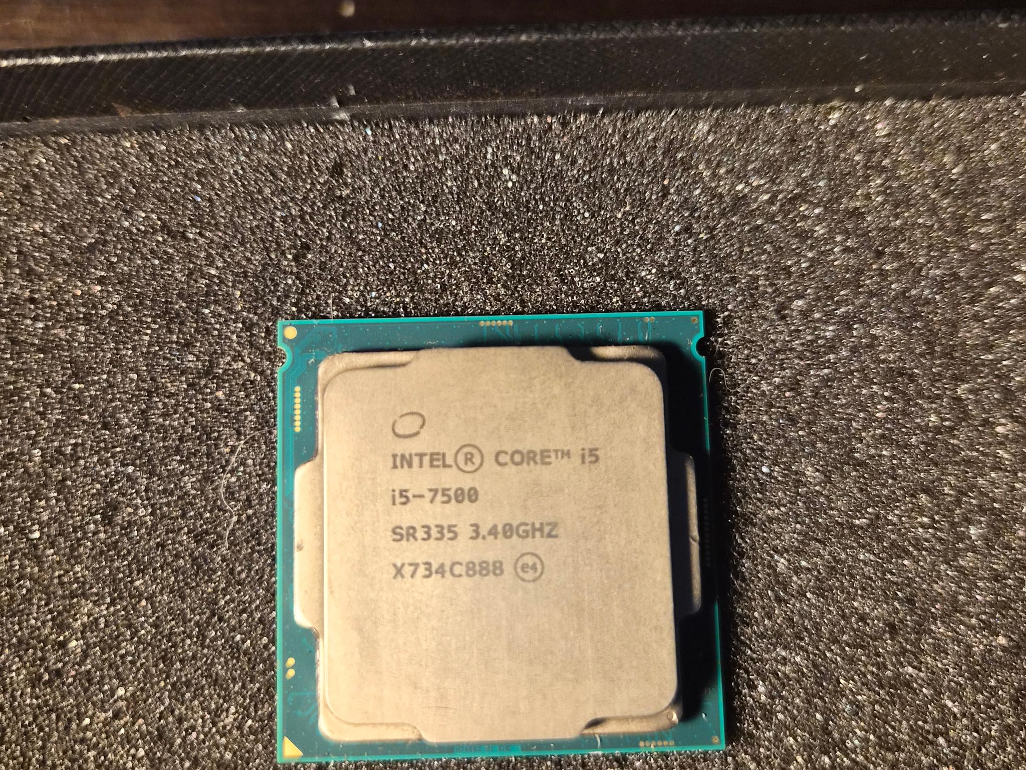 I5-7500 4 cores 3.40ghz