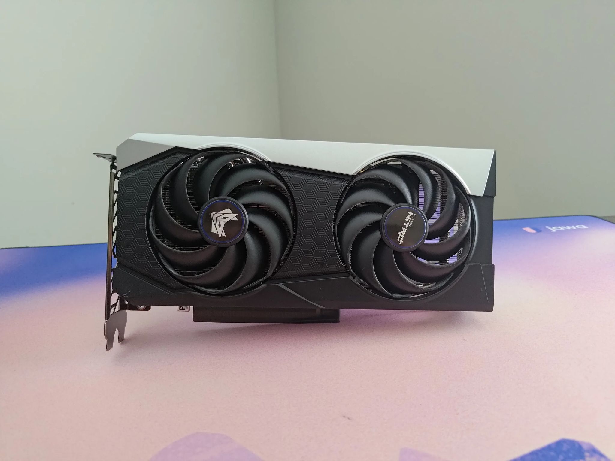 Sapphire Nitro RX 6600XT