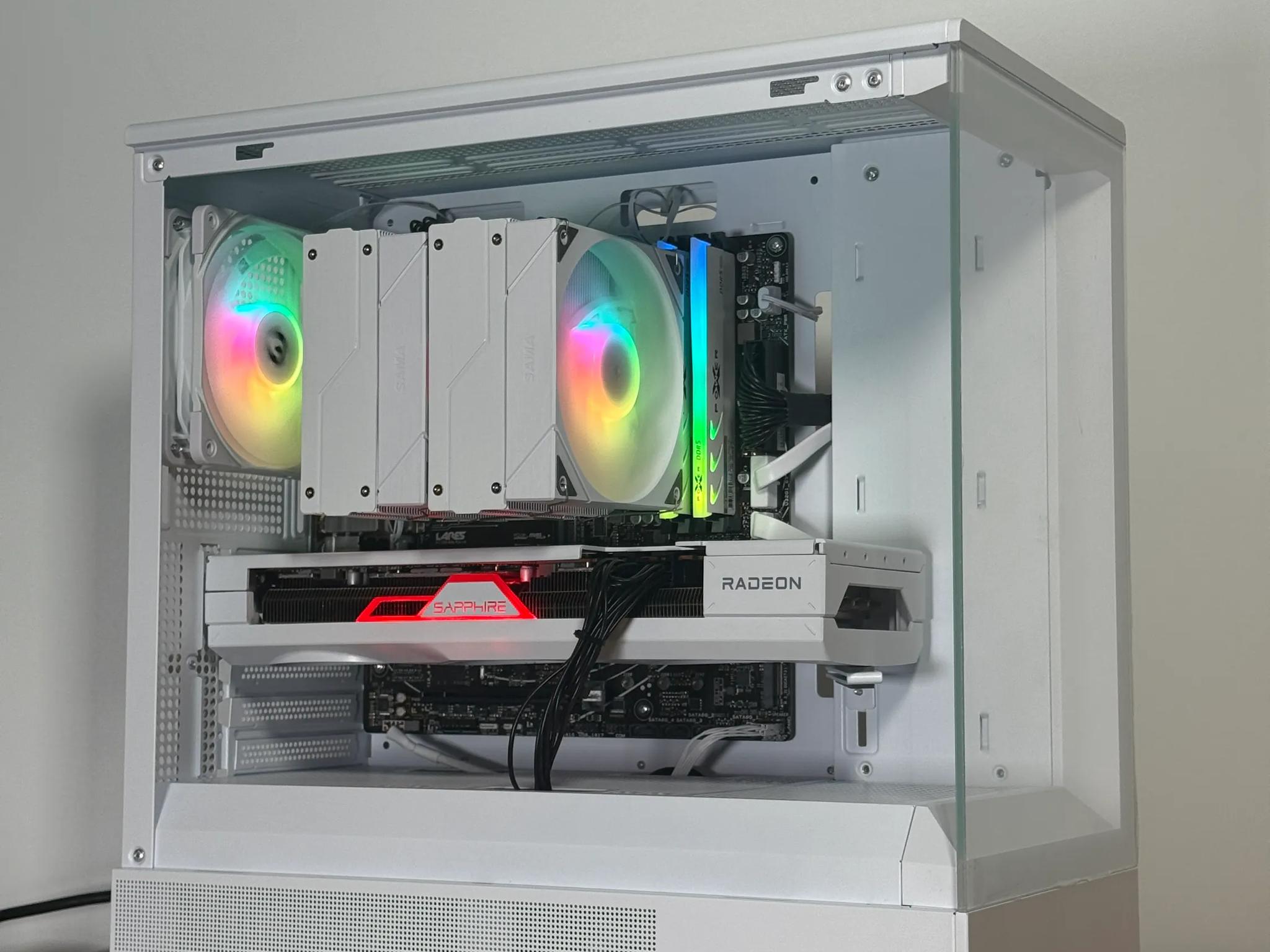 RX 7800XT Ryzen 5 7600X Gaming PC