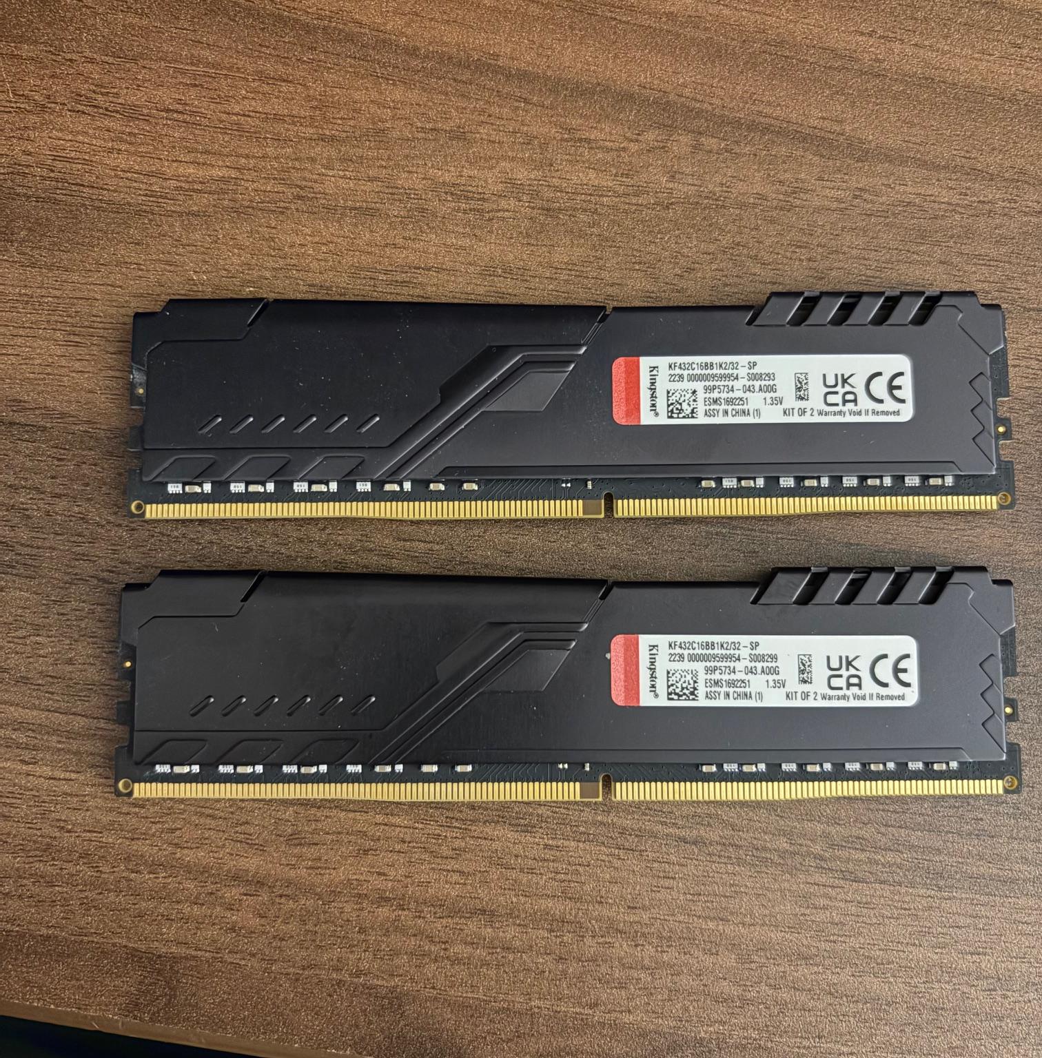 32GB (2 x 16GB) Kingston Fury Beast DDR4 3200MHz