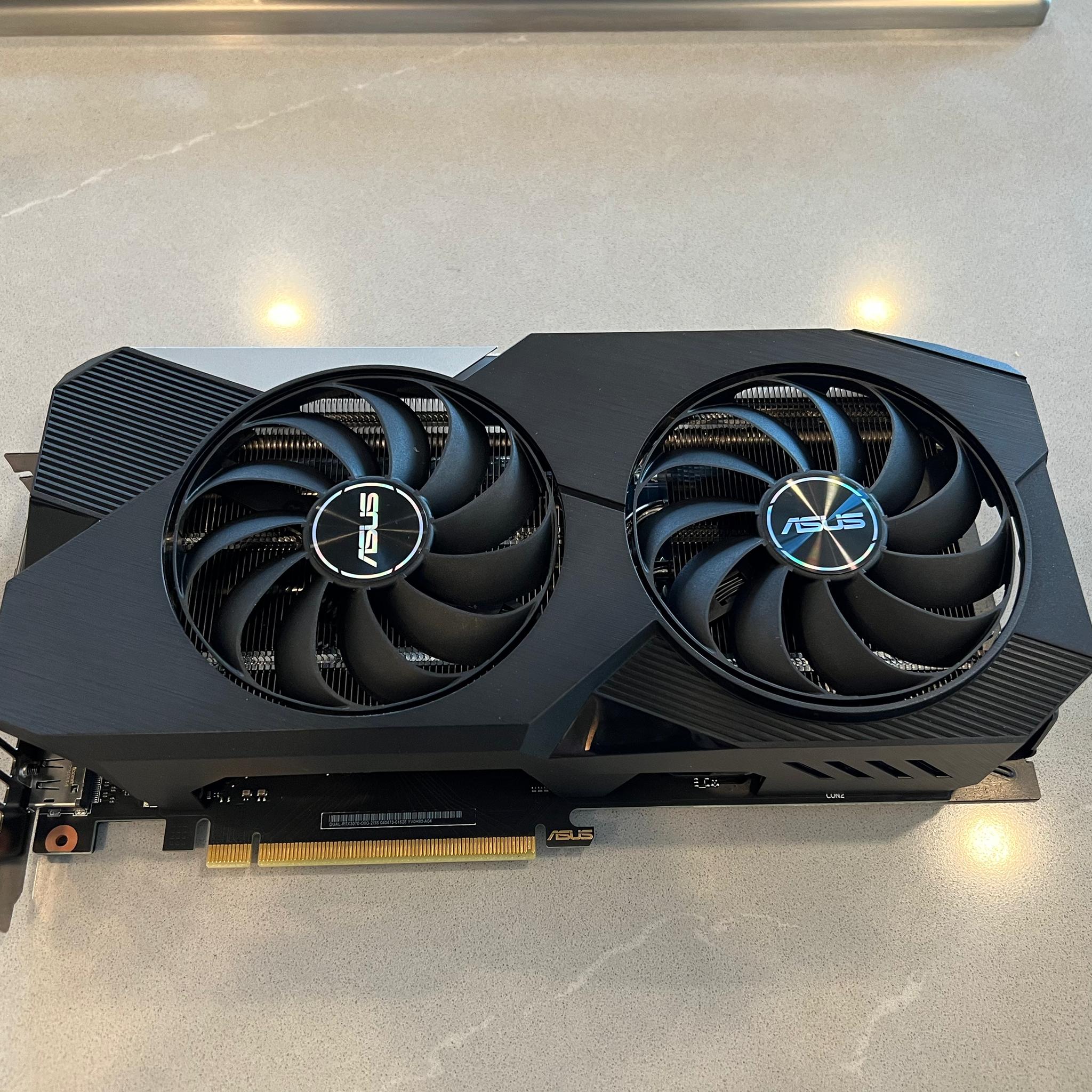 LIKE NEW - ASUS DUAL RTX 3070