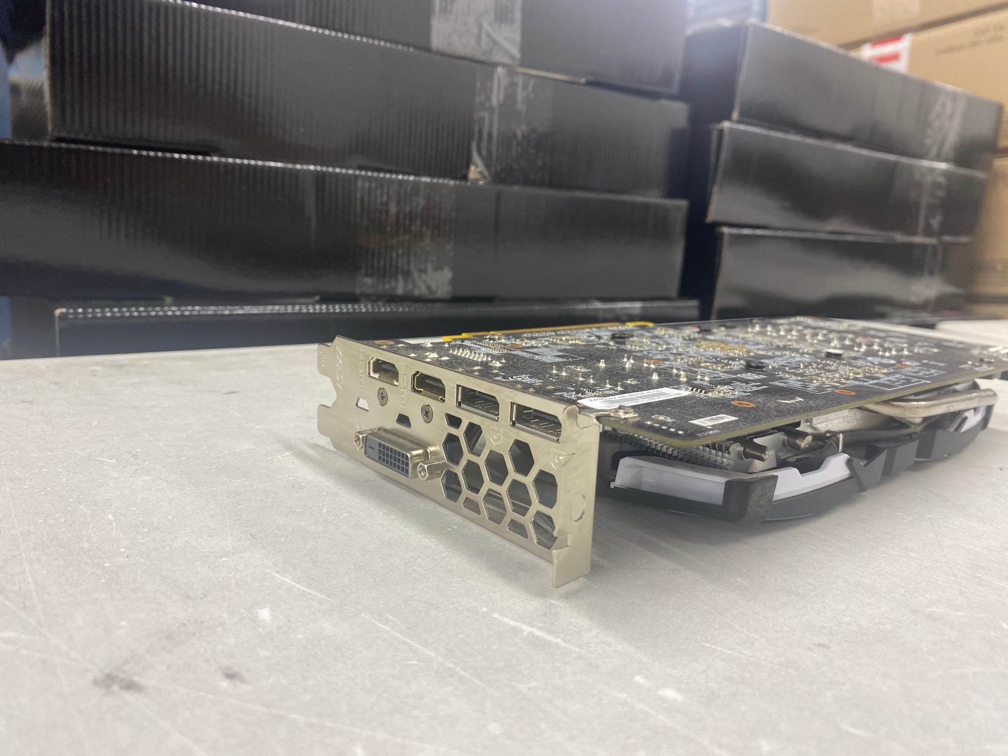 MSI Radeon RX 480 ARMOR 4G OC 4GB GDDR5 Graphics Card
