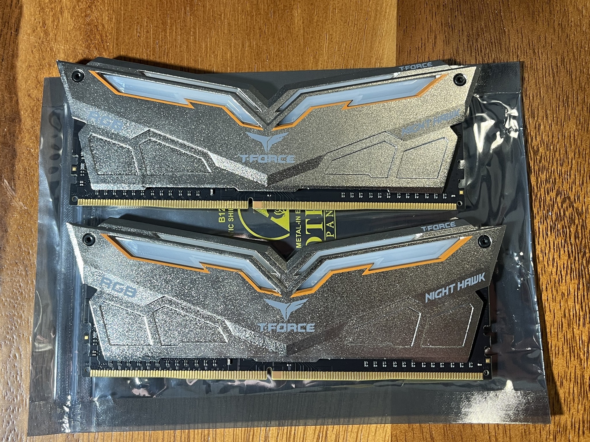 Team T-Force Night Hawk RGB Legend 16GB (2x8GB) RAM DDR4 3200MHz CL14 TF7D416G3200HC14ADC01