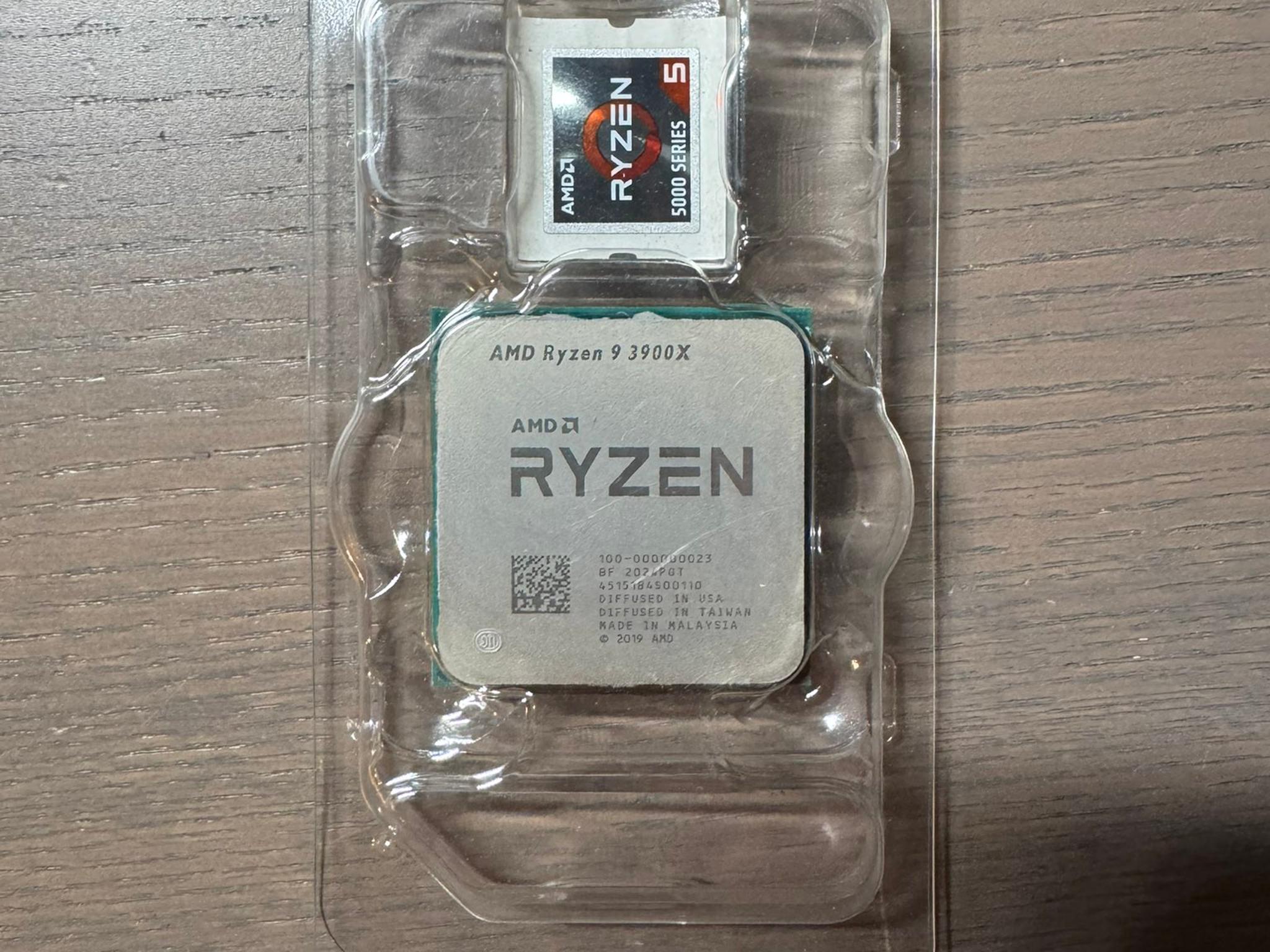 AMD Ryzen 9 3900X 12-core 3.8 GHz Socket AM4 Desktop Processor