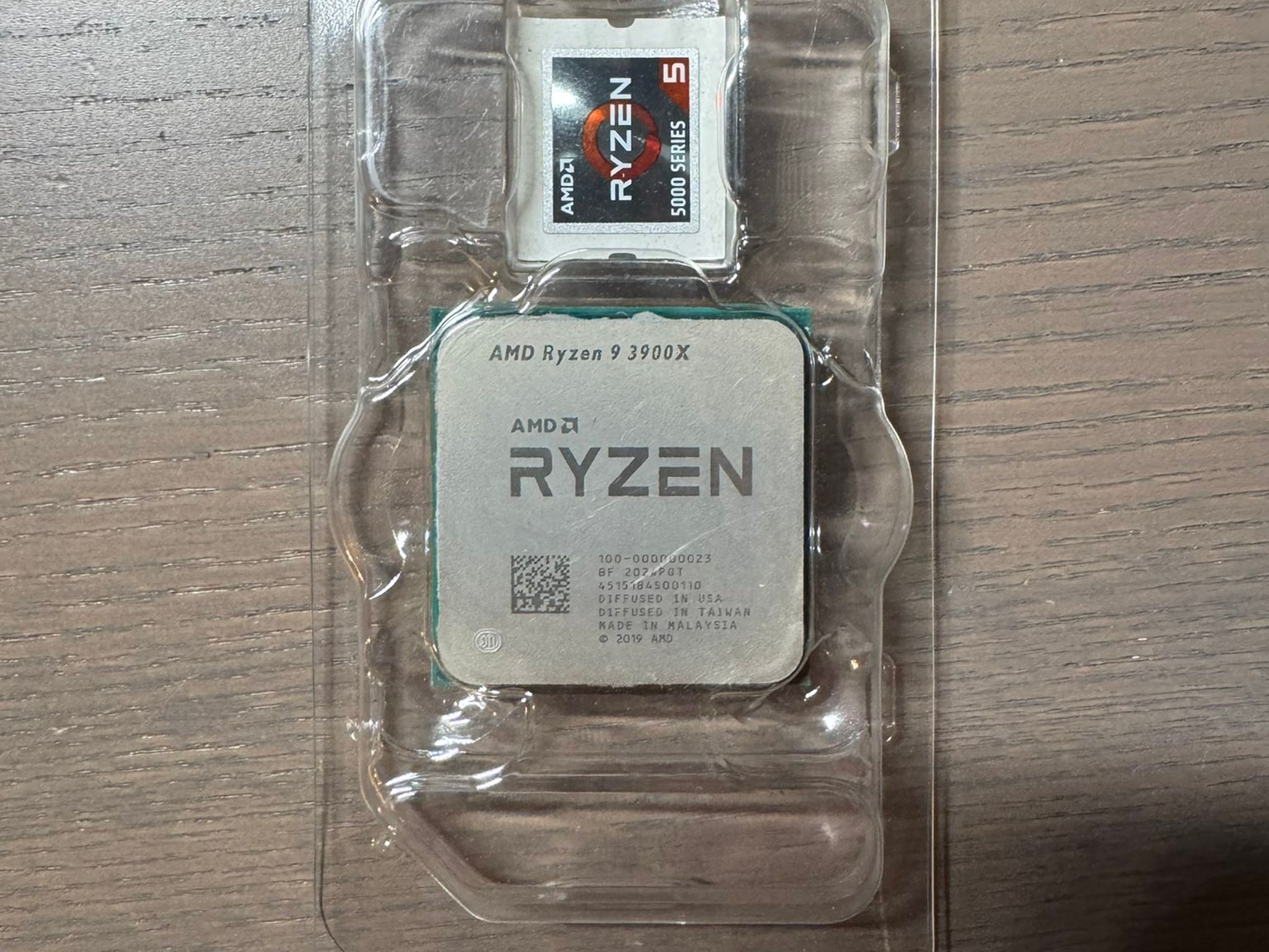 AMD Ryzen 9 3900X 12-core 3.8 GHz Socket AM4 Desktop Processor