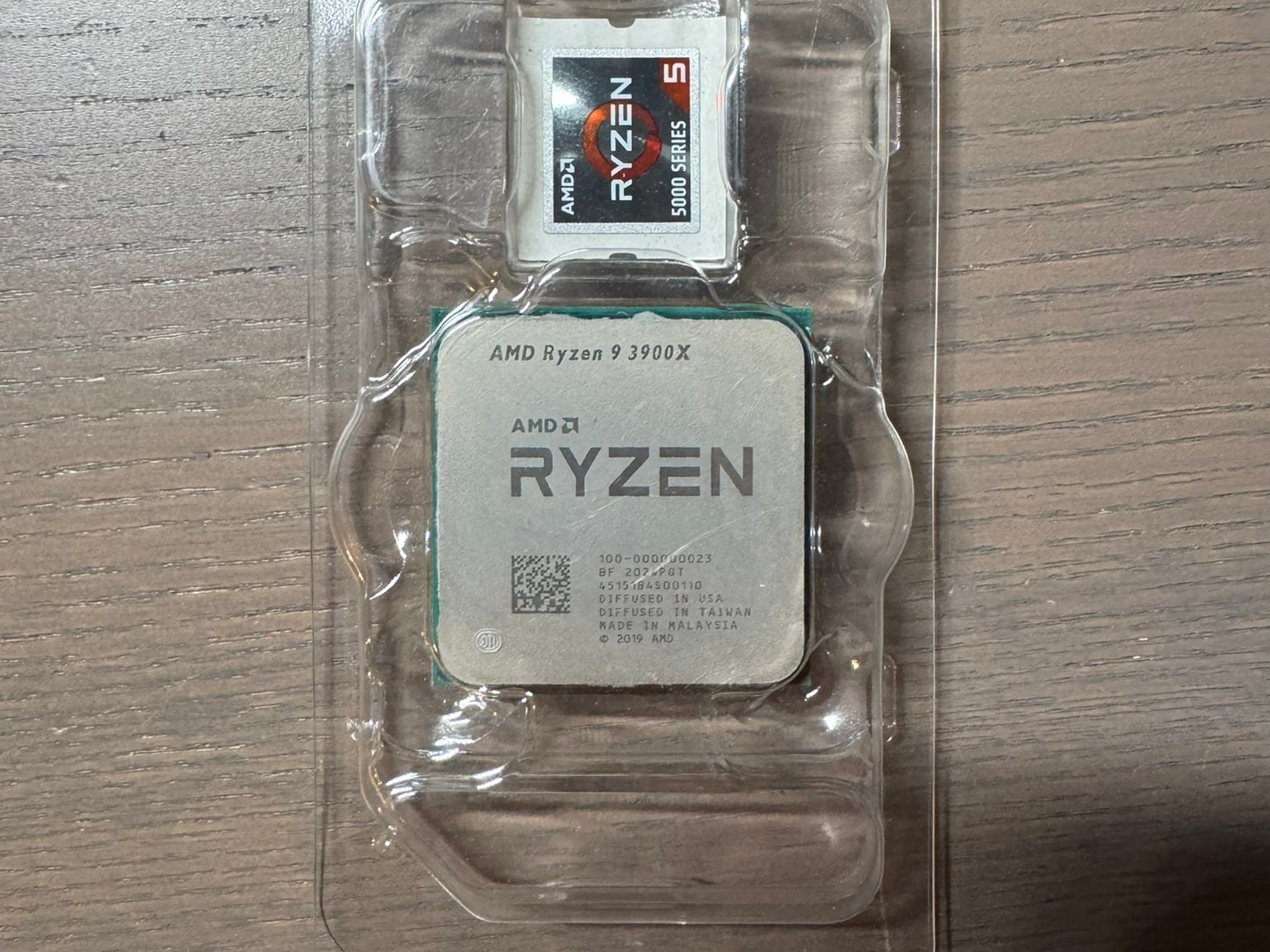 AMD Ryzen 9 3900X 12-core 3.8 GHz Socket AM4 Desktop Processor