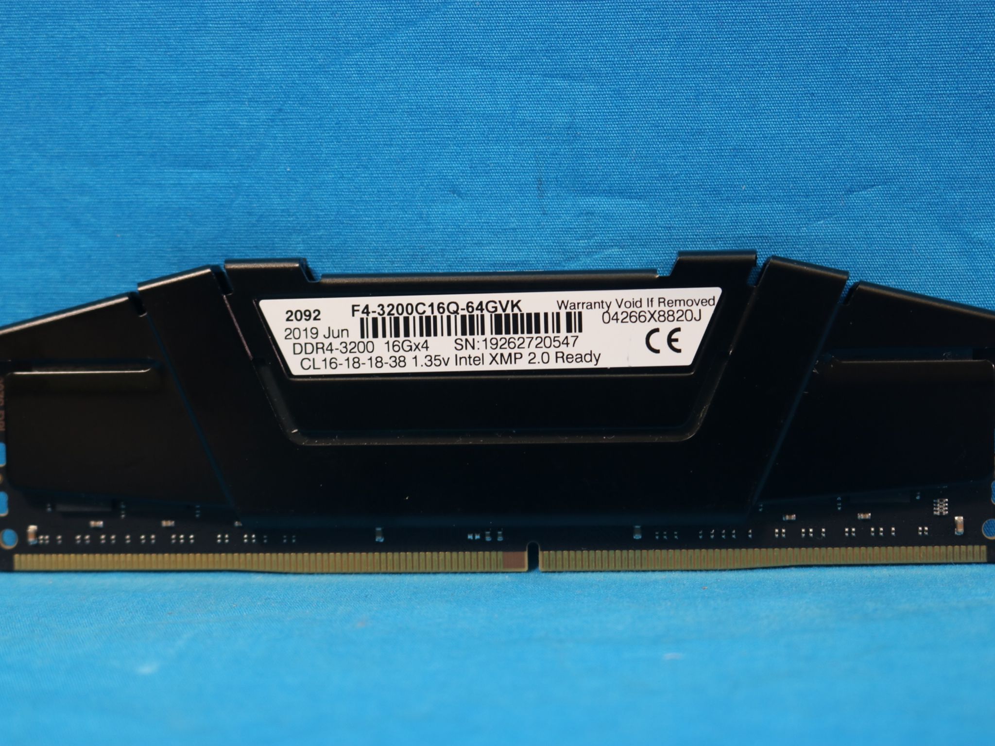 G.Skill RipJaws V 32GB (2x16GB) DDR4-3200MHz CL16 1.35V Desktop RAM F4-3200C16Q-64GVK