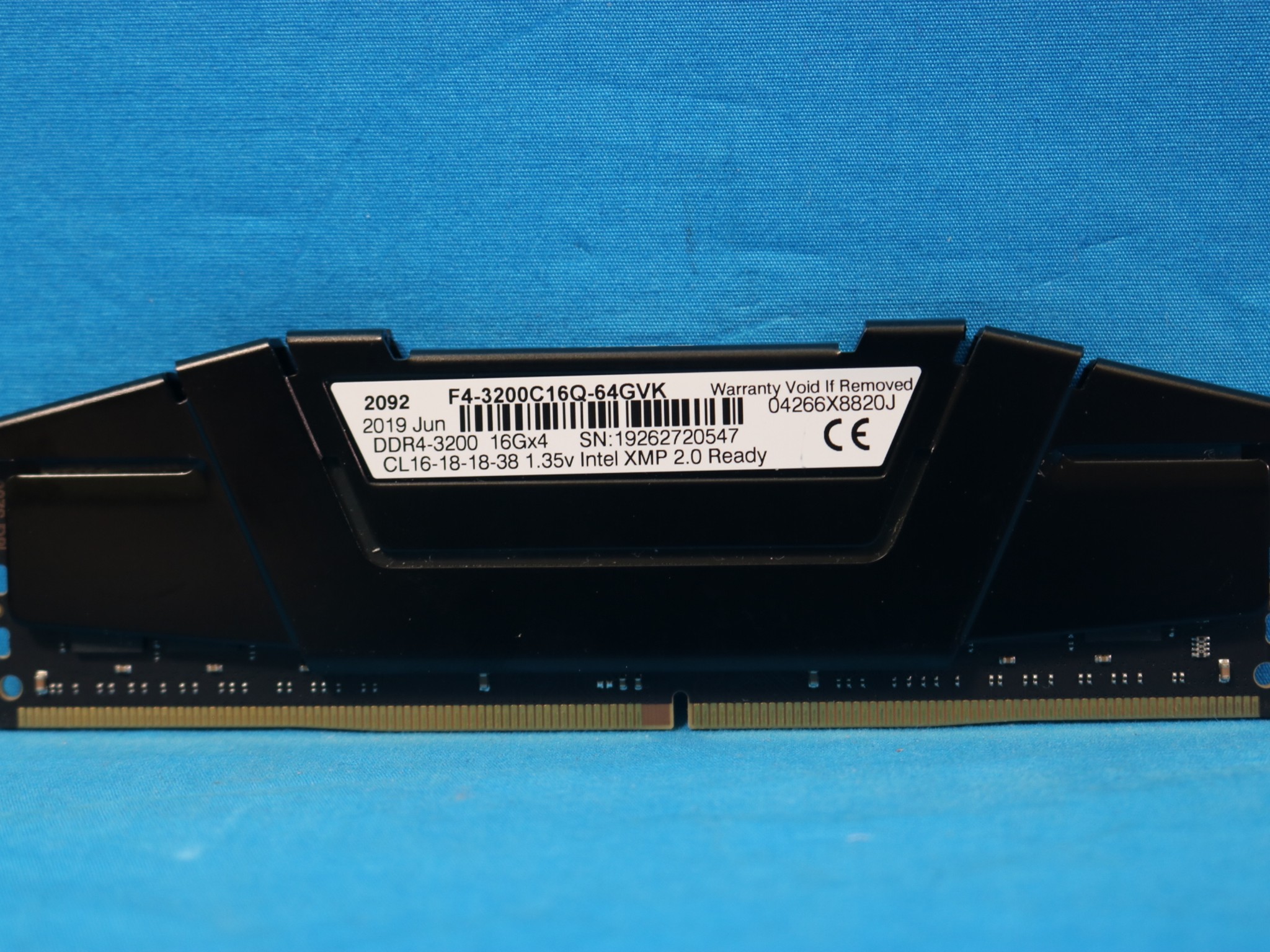 G.Skill RipJaws V 32GB (2x16GB) DDR4-3200MHz CL16 1.35V Desktop RAM F4-3200C16Q-64GVK